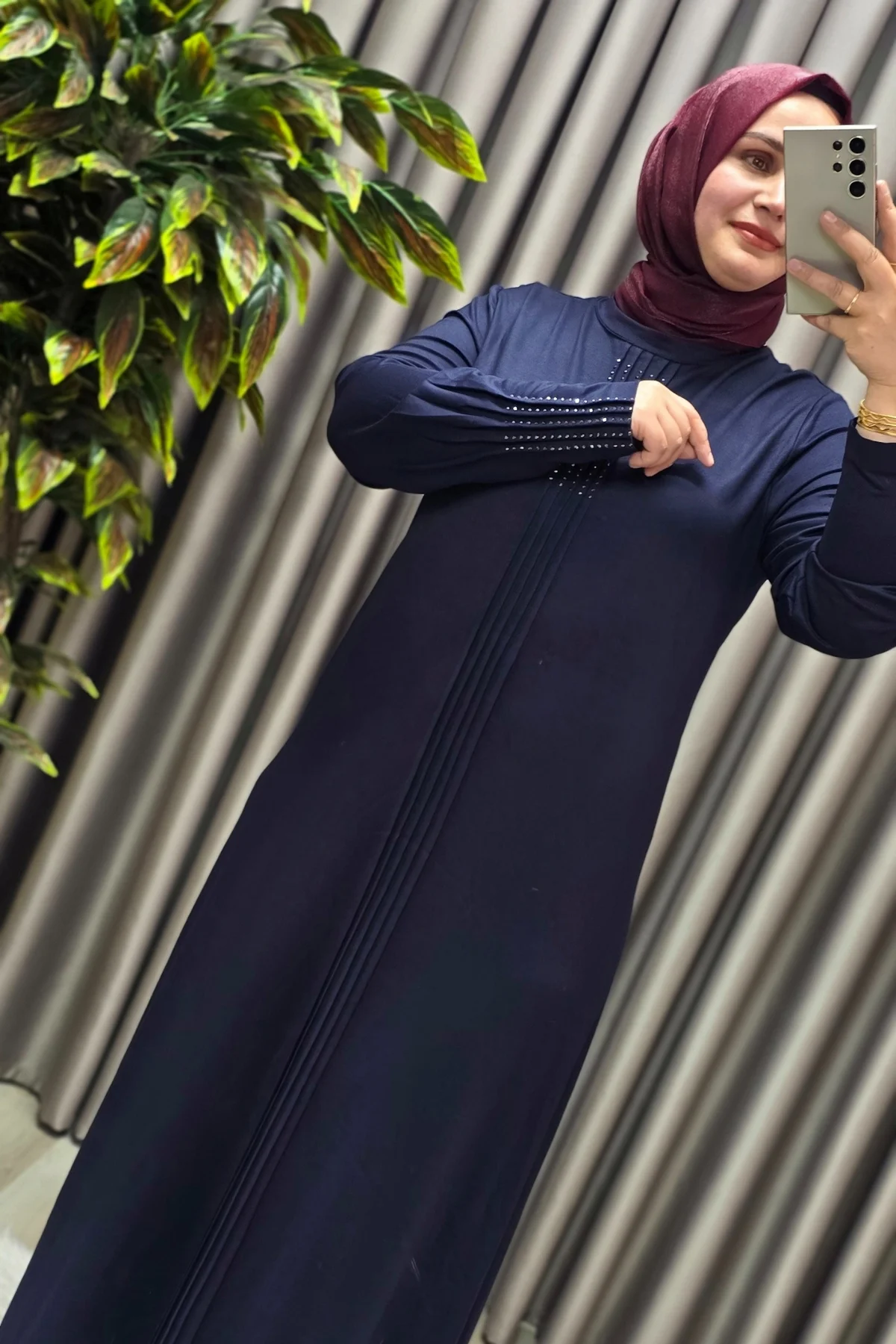 Kadın Giyim Büyük Beden Kolu Nevrür Taşlı Çimalı Elbise Kadın Giyim Büyük Beden Kolu Nevrür Taşlı Çimalı Elbise - Görsel 3
