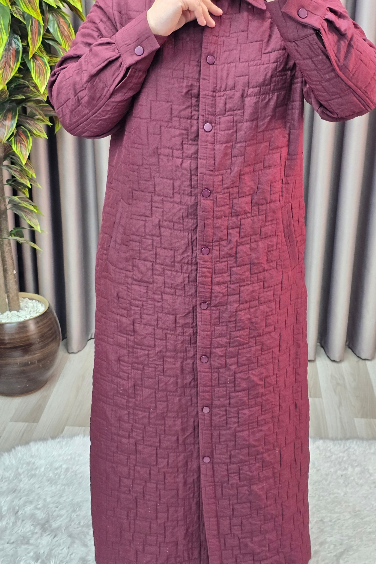 Kadın Giyim Büyük Beden Kapitone Tam Boy Manşet Kol Çıtçıtlı Kap