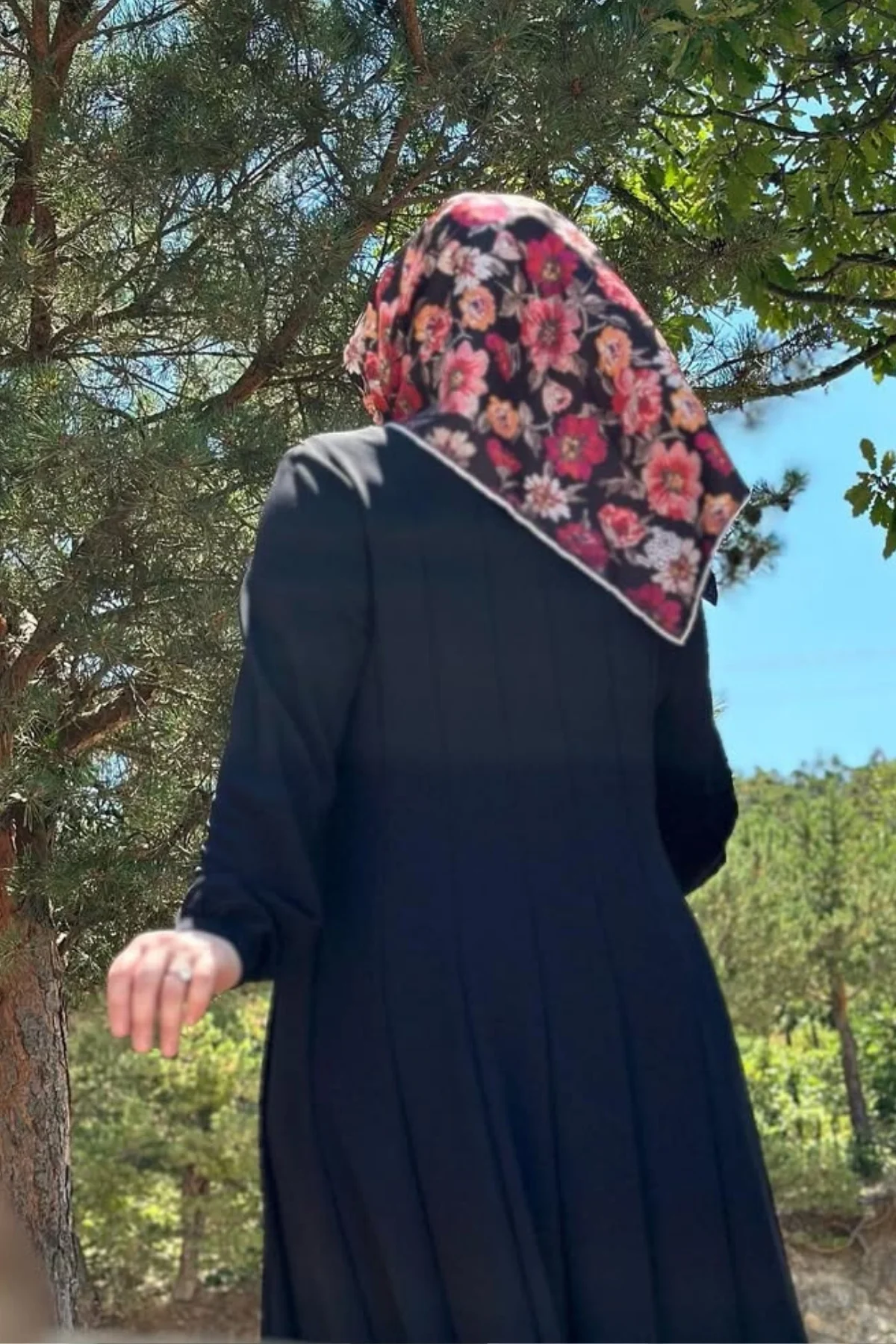 Kadın Giyim Büyük Beden Tesettür 16 Parça Mevlana Ferace