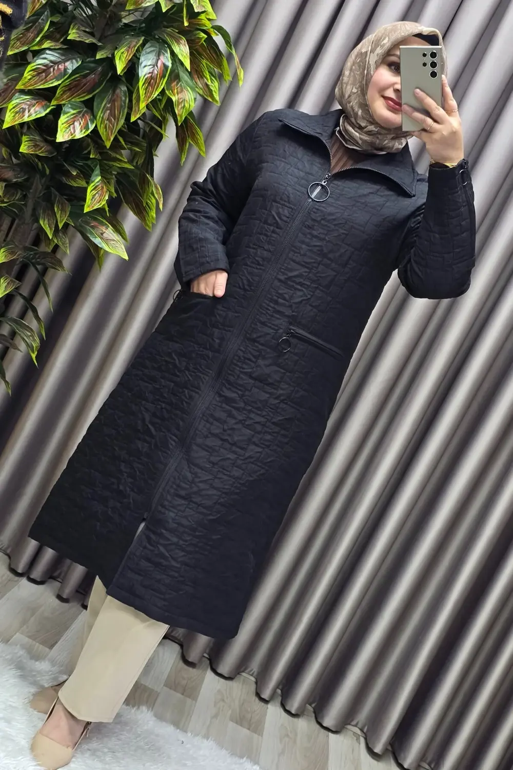 Kadın Giyim Büyük Beden Kapitone Kolu Fermuarlı Kap