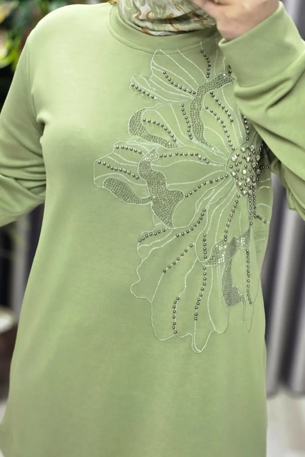 Kadın Giyim Büyük Beden Modal Taşlı Çiçekli Tunik