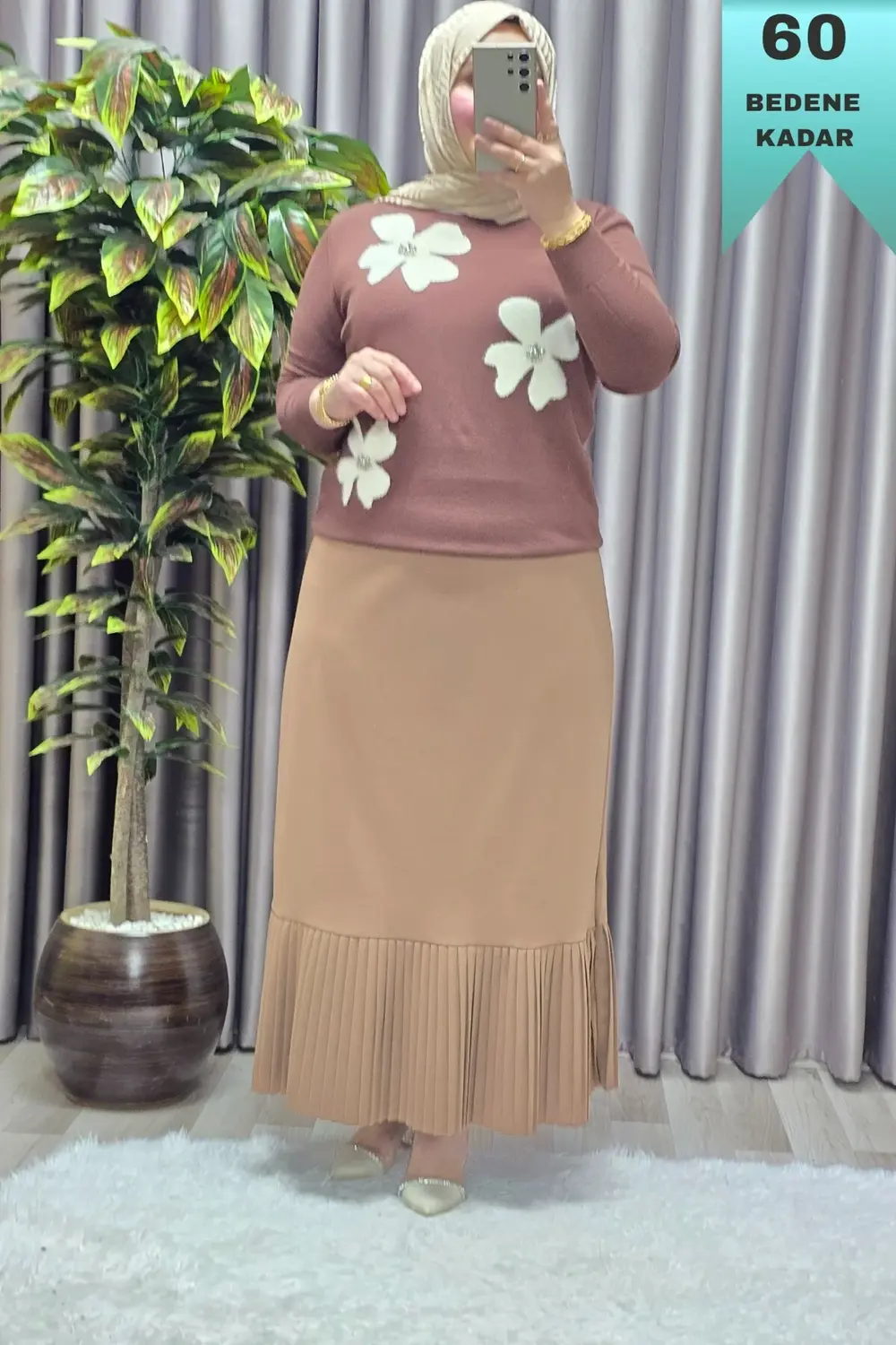 Kadın Giyim Büyük Beden Piliseli Etek