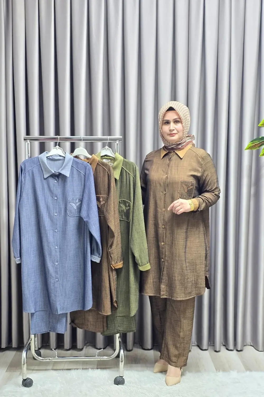 Kadın Giyim Büyük Beden Taş İşlemeli Takım