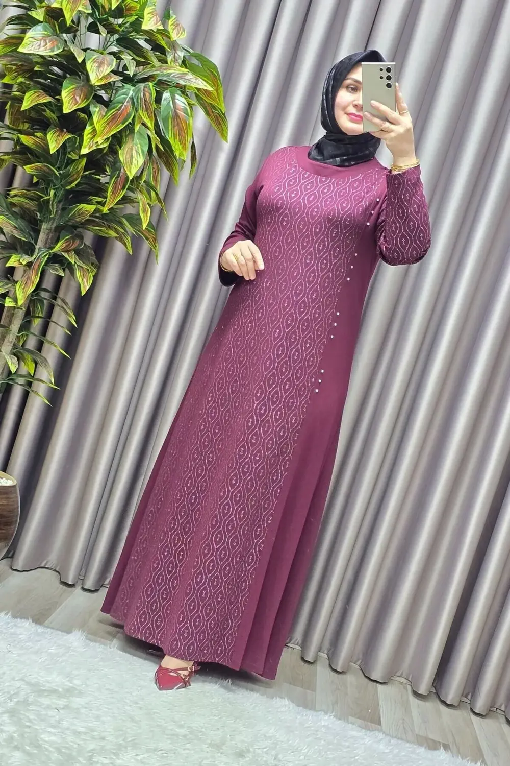 Kadın Giyim Büyük Beden Taşlı Simli Rahat Kalıp Tesettür Elmas El