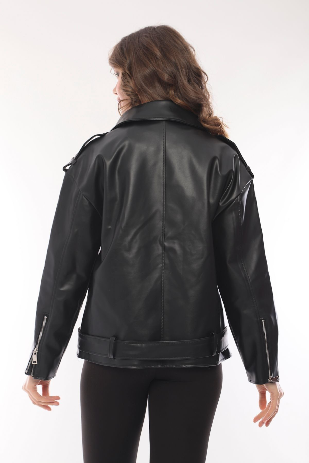 Kadın Giyim Kemerli Cepli Suni Deri Ceket