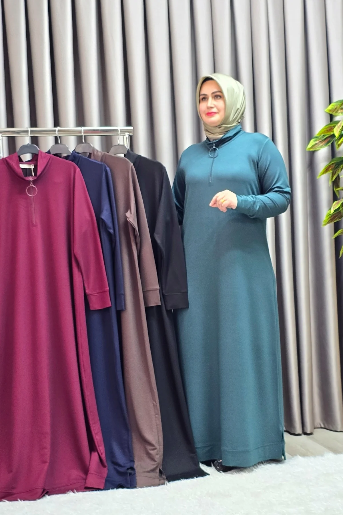 Kadın Giyim Kristal Fermuarlı Elbise