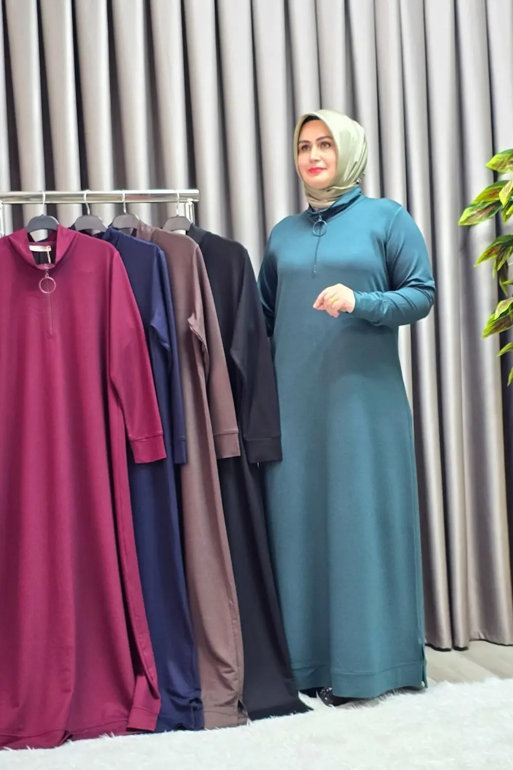 Kadın Giyim Kristal Fermuarlı Elbise