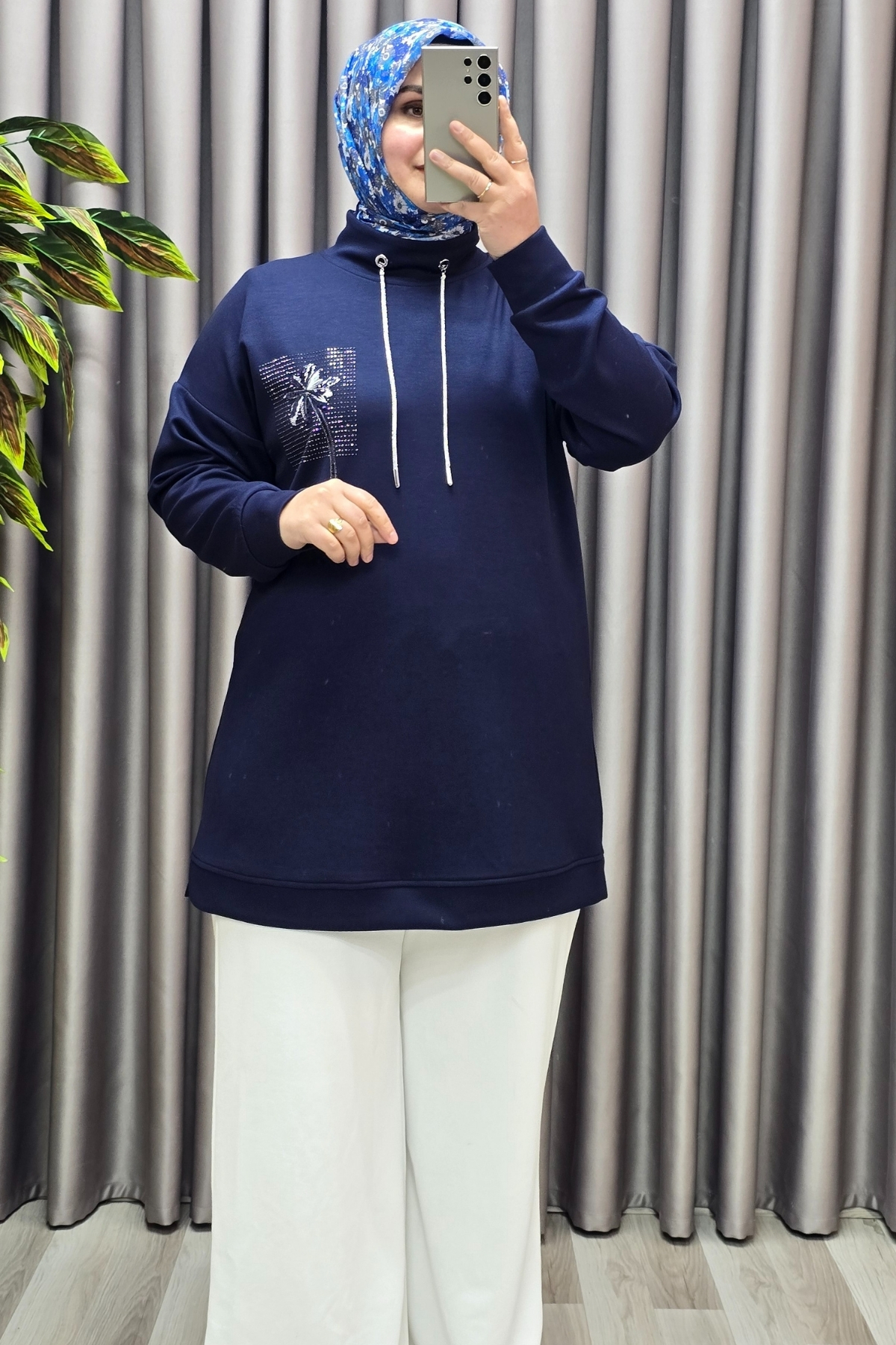 Elmas Tesettür Kadın Giyim Modal Sırtı Nakışlı Tunik