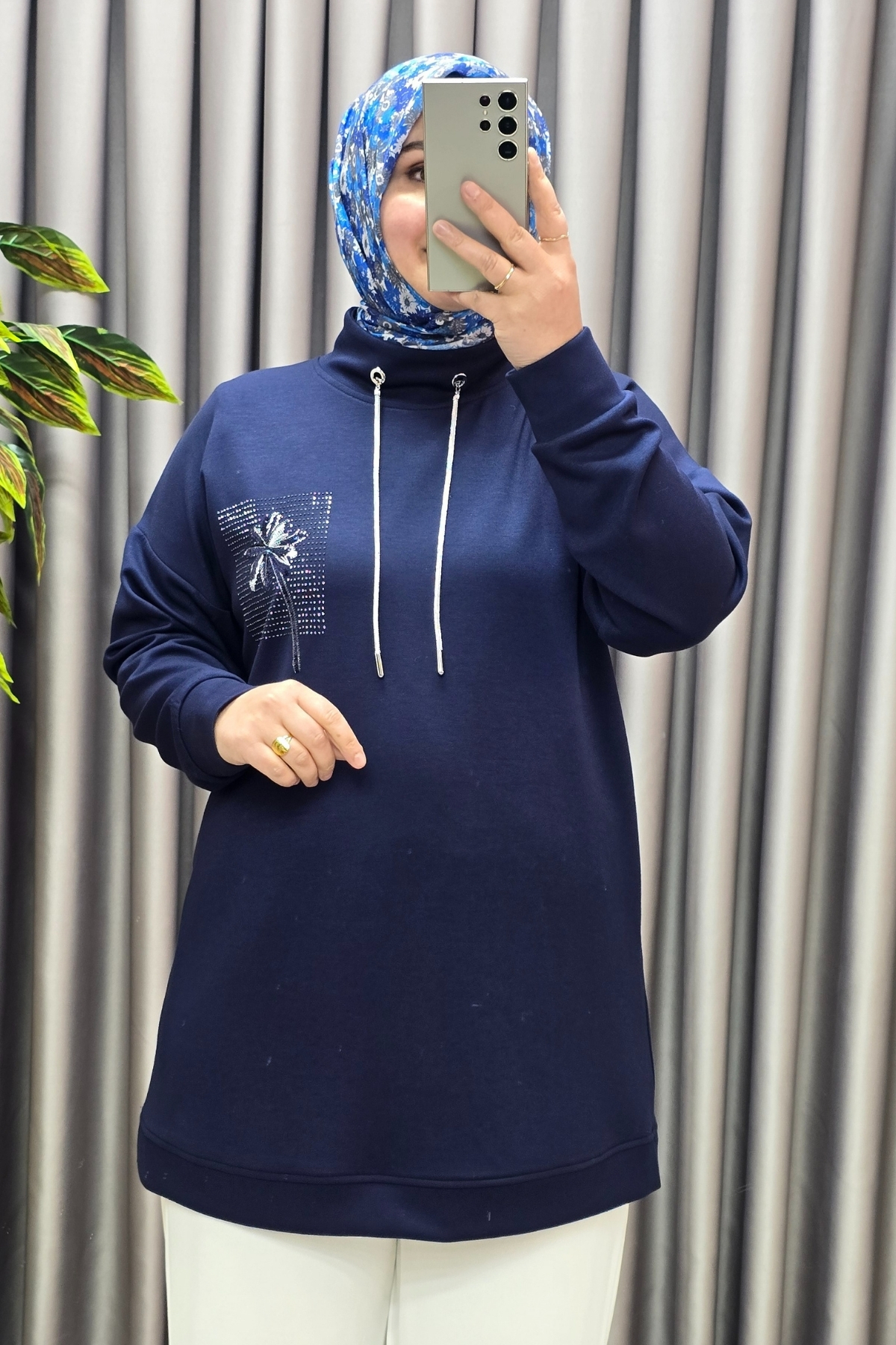 Elmas Tesettür Kadın Giyim Modal Sırtı Nakışlı Tunik