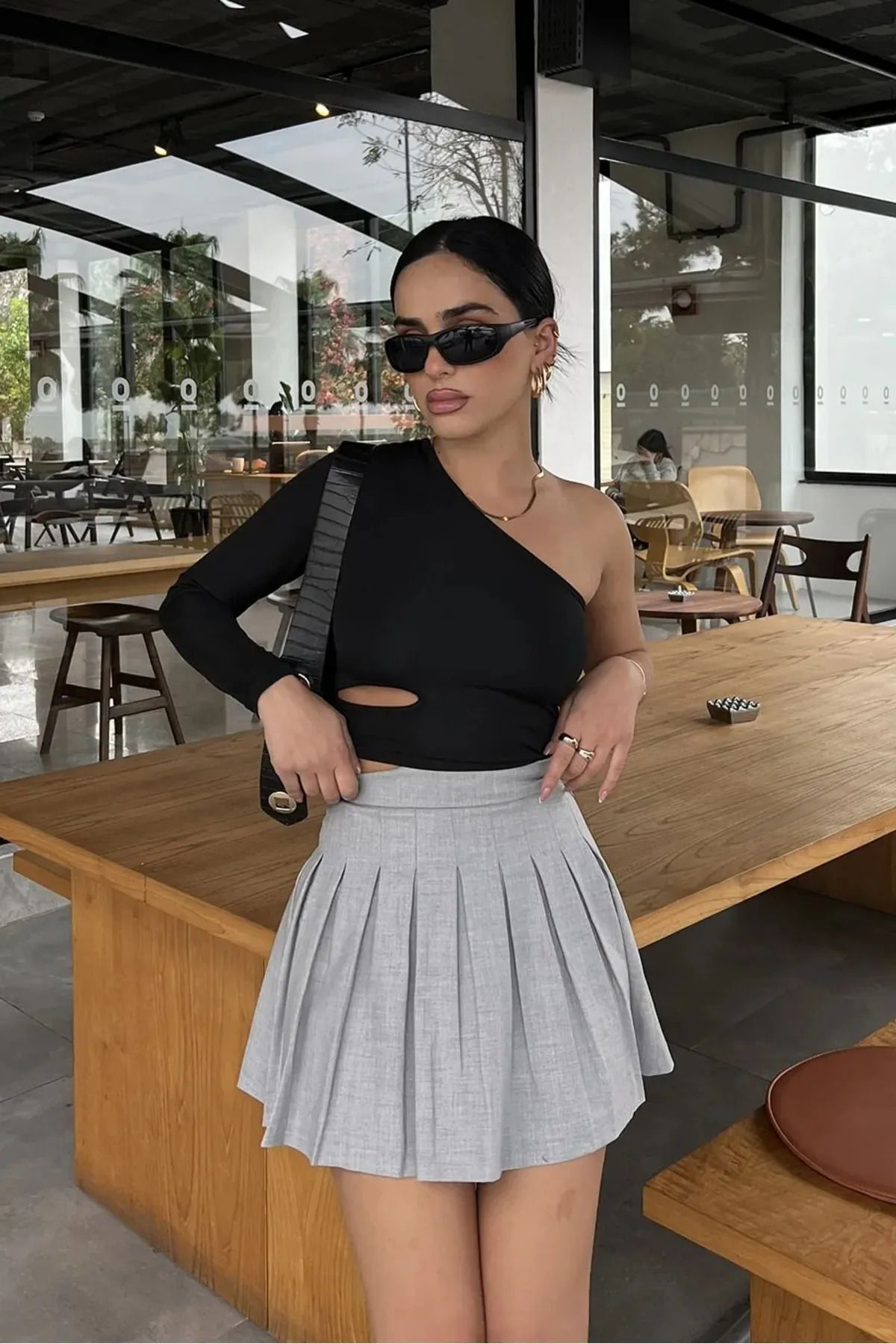 İşilda Fashion Kadin Giyim Tek Kol Crop