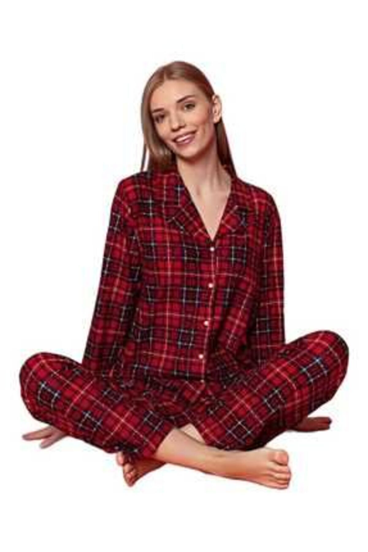 Kadın Gömlek Yaka Boydan Düğmeli Uzun Kollu Süet Pijama Takımı