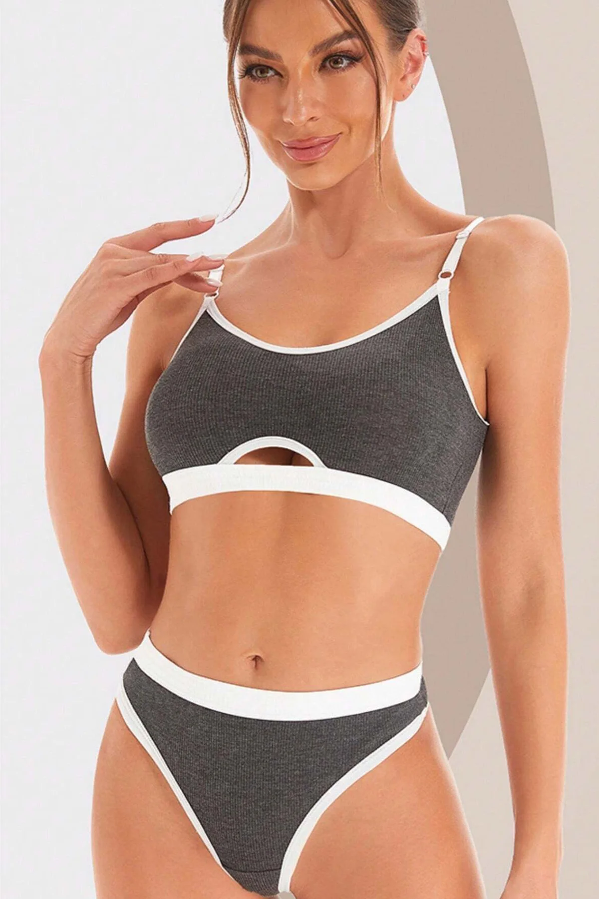 Kadın Gri Antrasit Kaşkorse ve Beyaz Lastikli Cut-Out Tanga Külot