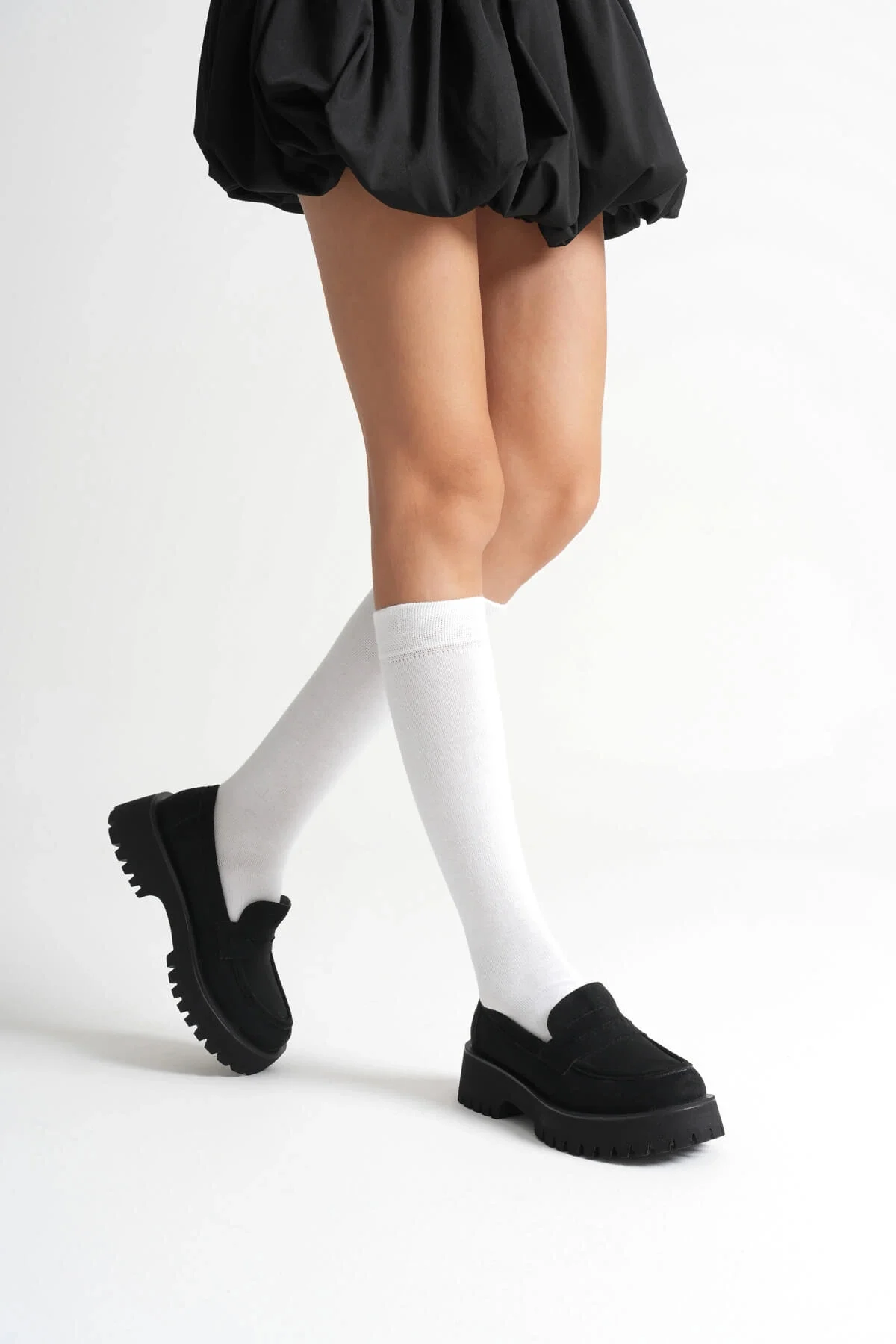 Kadın Günlük Siyah Süet Loafer Ayakkabı TR10MS02C