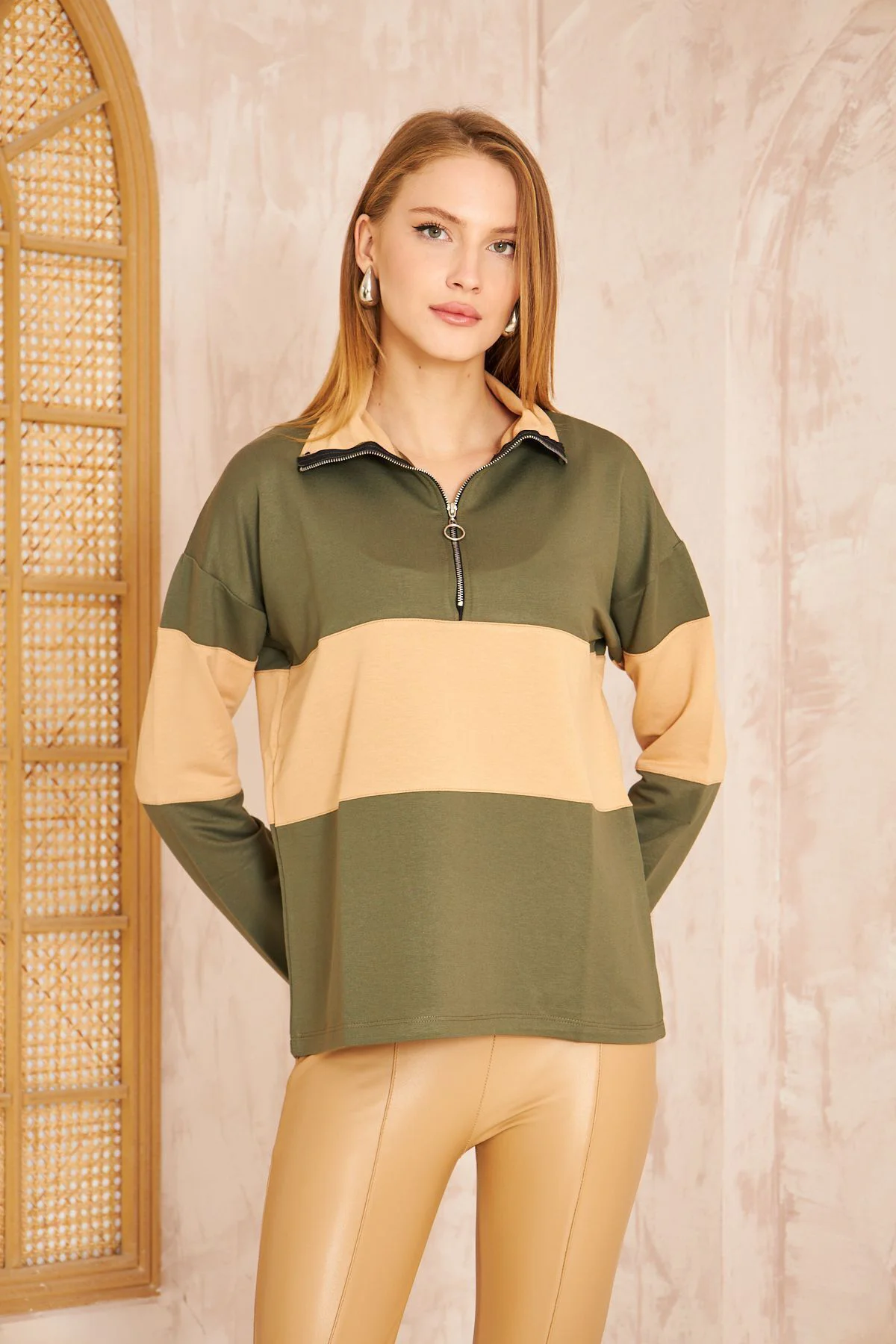 Kadın Mint Bej Uzun Kol Fermuarlı Polo Yaka Color Block Basic Sal