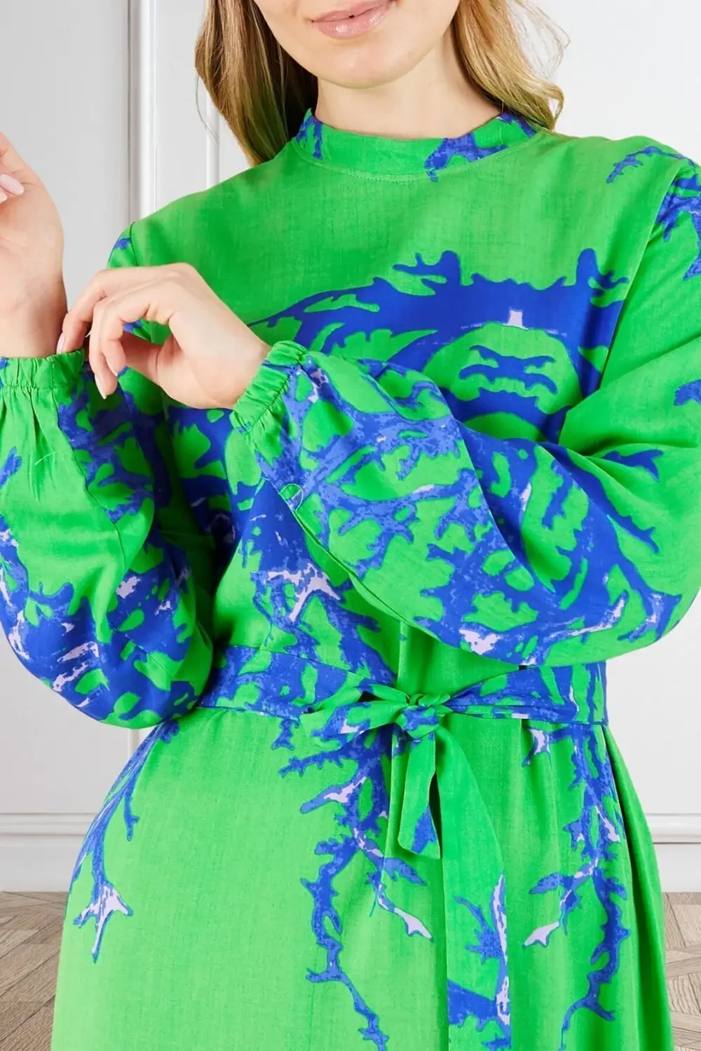 Kadin Hakim Yaka Buyuk Beden Elbise Tesettur Viskon Kumas Pileli