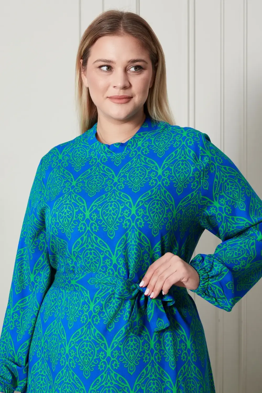 Kadin Hakim Yaka Buyuk Beden Elbise Tesettur Viskon Kumas Pileli