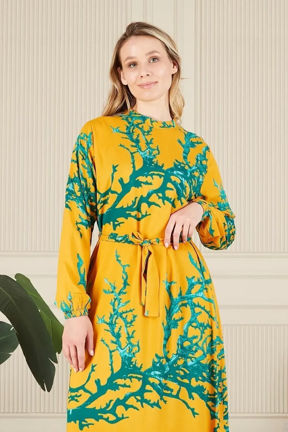 Kadin Hakim Yaka Buyuk Beden Elbise Tesettur Viskon Kumas Pileli