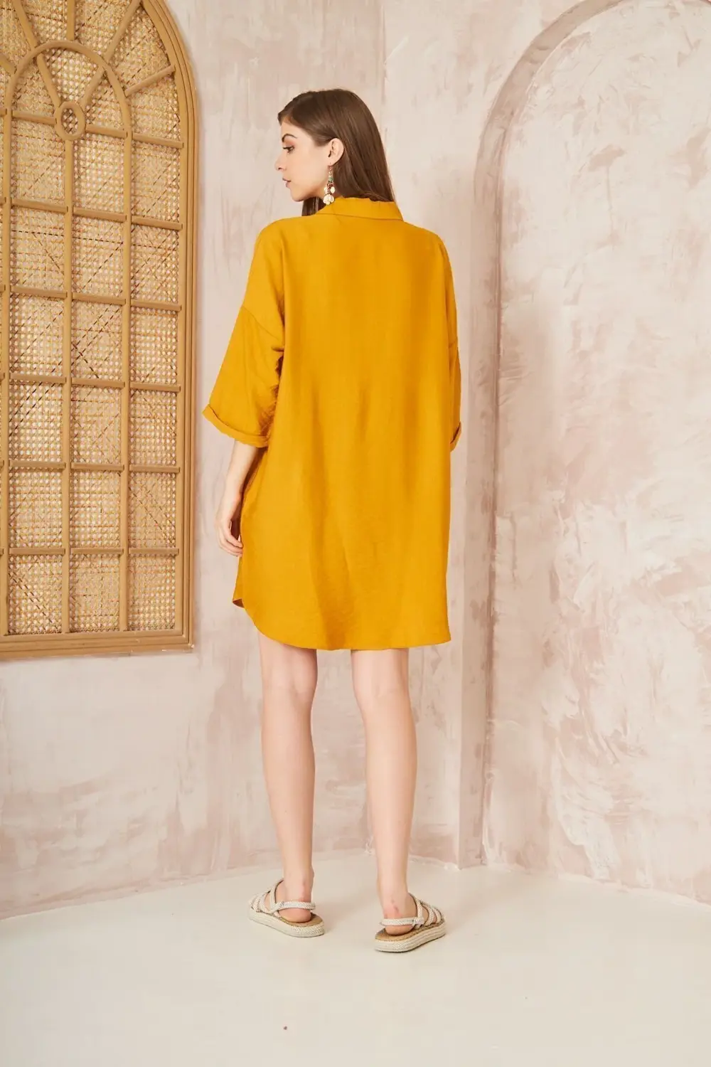 Kadın Hardal Midi Salaş Yarım Katlanır Kollu Keten Gömlek Elbise