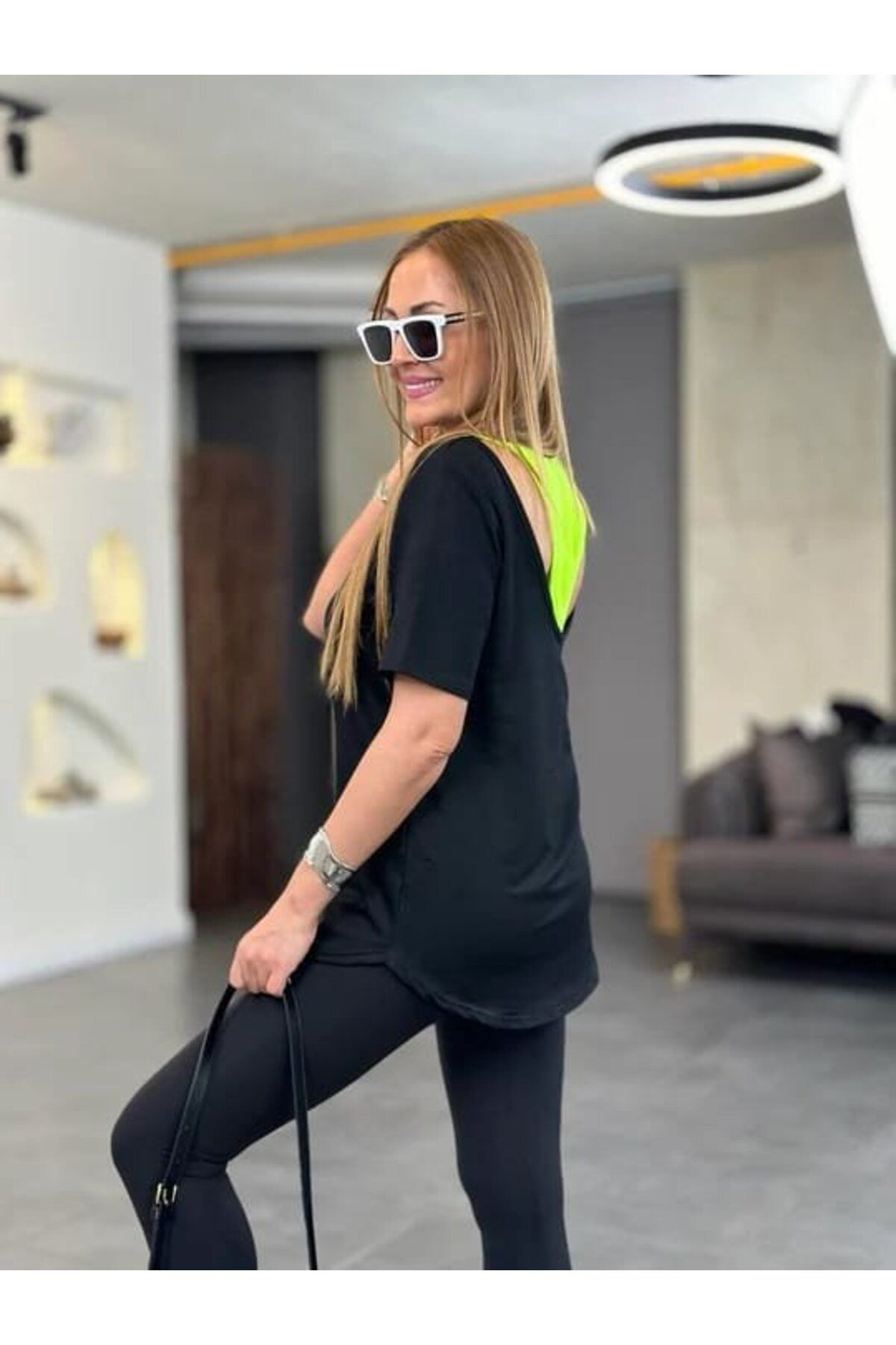 Kadın İki İplik Kumaş Sırt Neon Detay Bluz