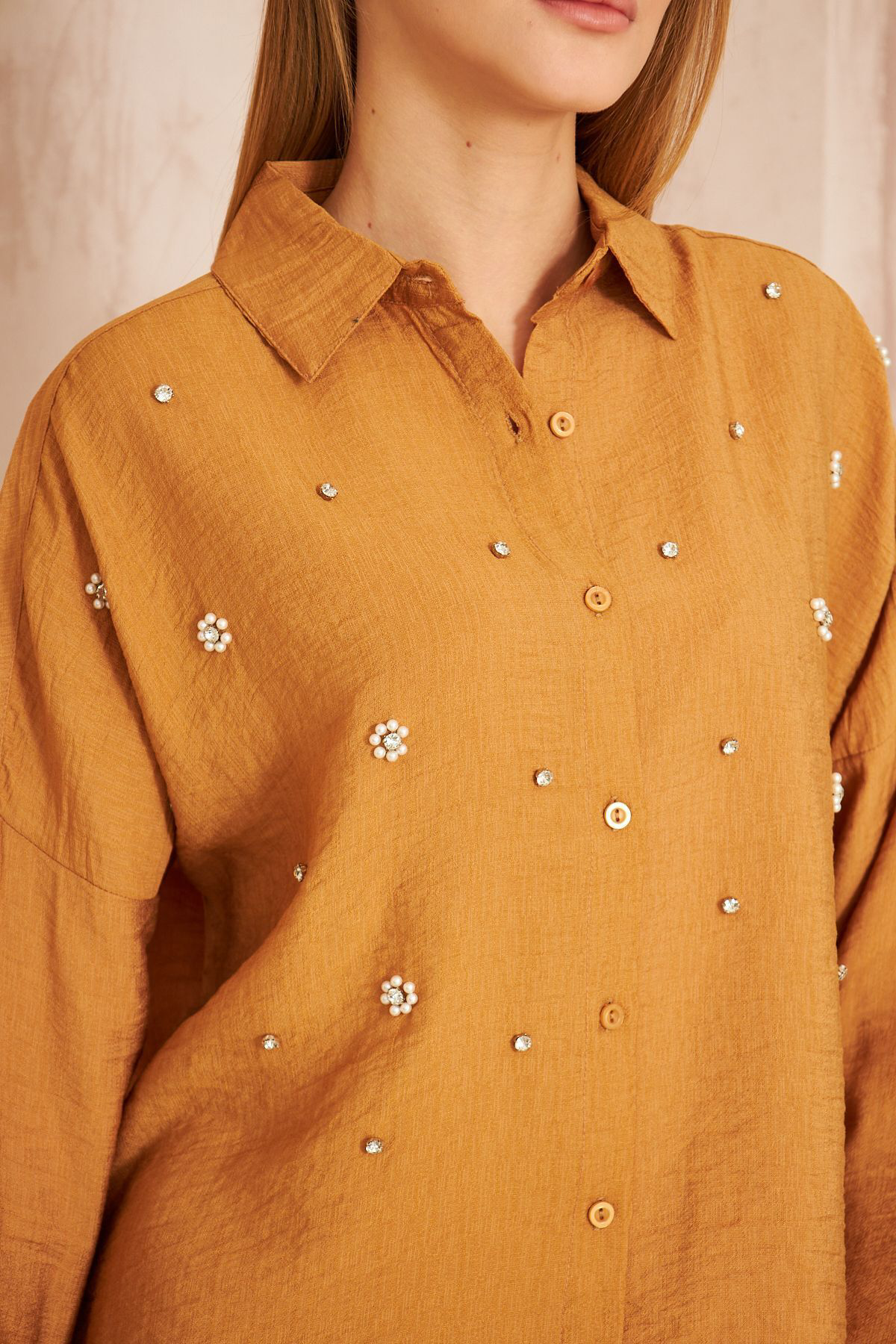 Kadın Inci Taş Boncuk Işleme Uzun Kollu Bol Kesim Şık Keten Karış