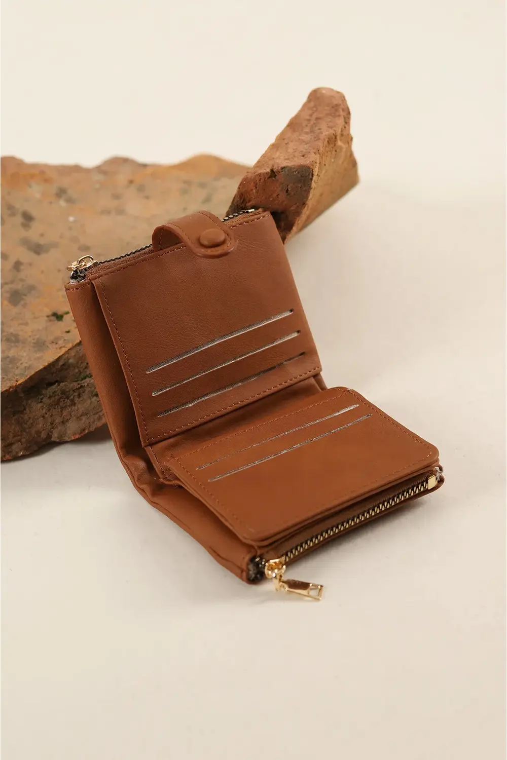 Kadın İthal Yumuşak Vegan Deri Portföy Cüzdan Nilusa Modeli