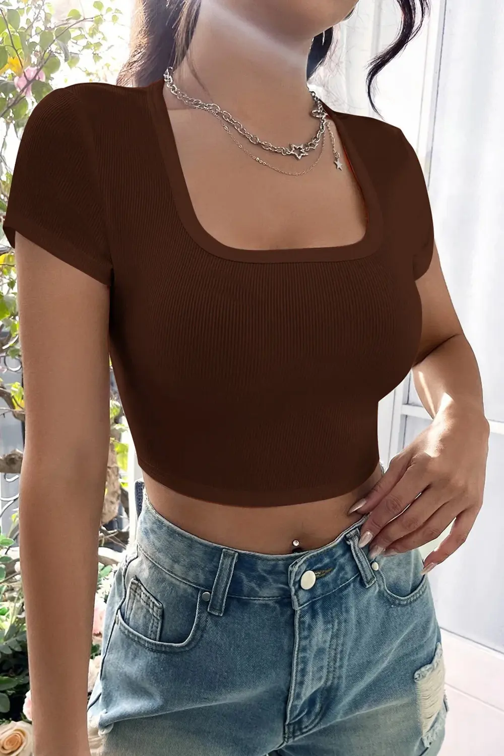 Kadın Kahverengi Yarım Kol Düz Yaka Crop Top Bluz