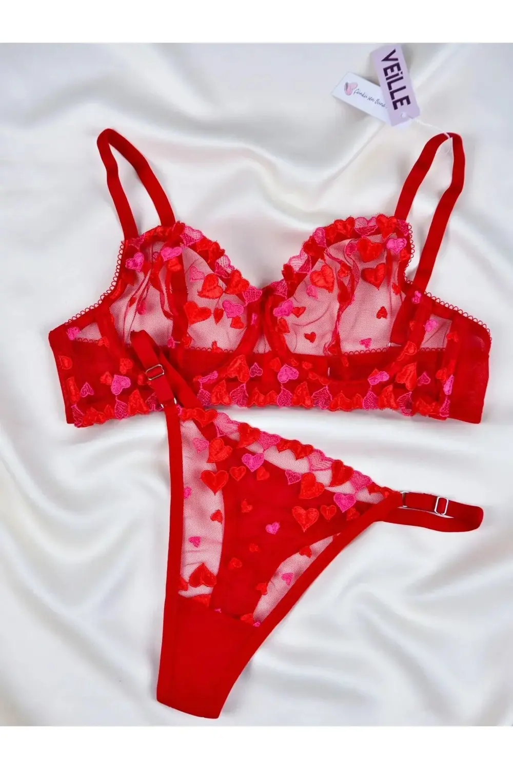 Kadın Kalpli Kırmızı Dantelli Balenli Sütyen Külot Takım