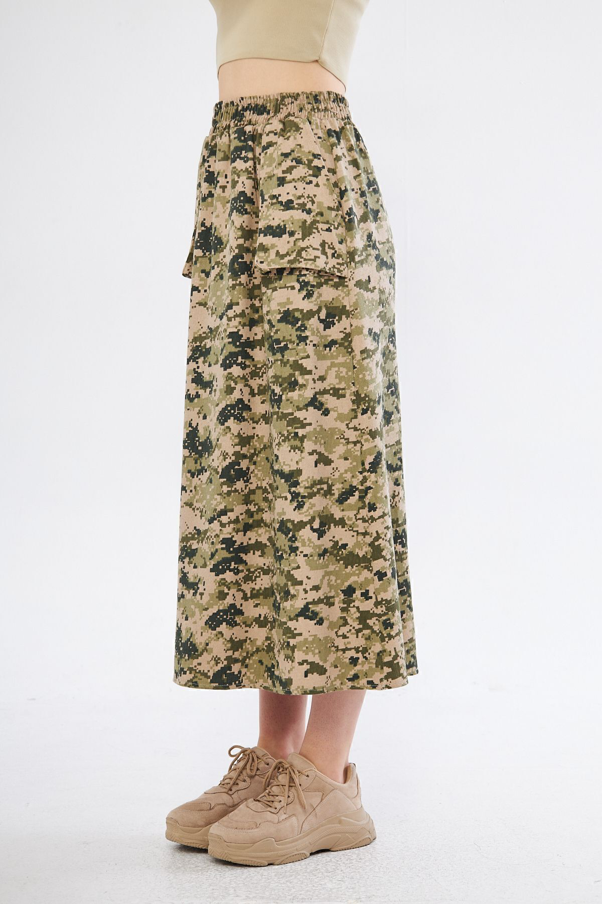 Yıldızistan Kadın Kamuflaj Desen Gabardin Kumaş Etek Beli Lastikli Cep Detayl