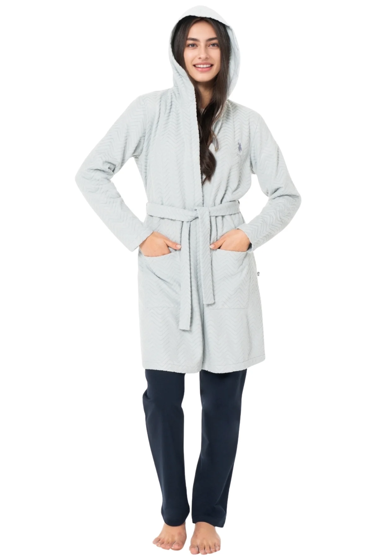 Kadın Kapüşonlu Cepli Sabahlık – Pembe, Yumuşak Dokulu, Ev Rahatl