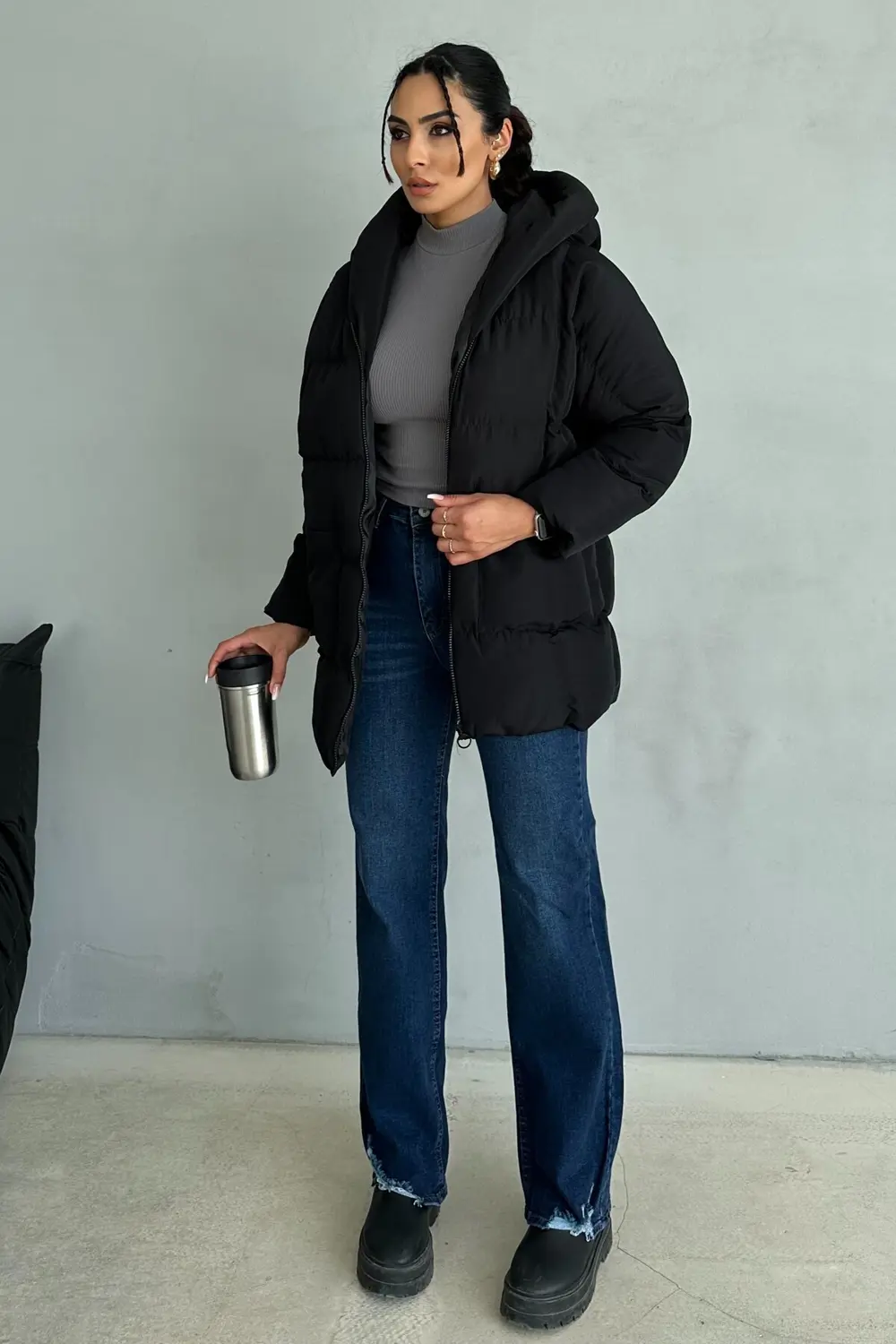 Kadın Kapüşonlu Oversize Siyah Şişme Mont - Puffer Yarasa Kol Kış