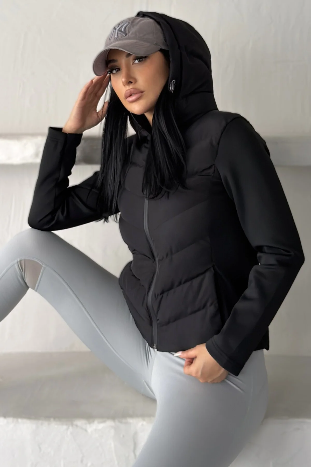 Kadın Kapüşonlu Range Rover Mom Şişme Slim Fit Ceket Fiyatı, Yorumları ve Özellikleri