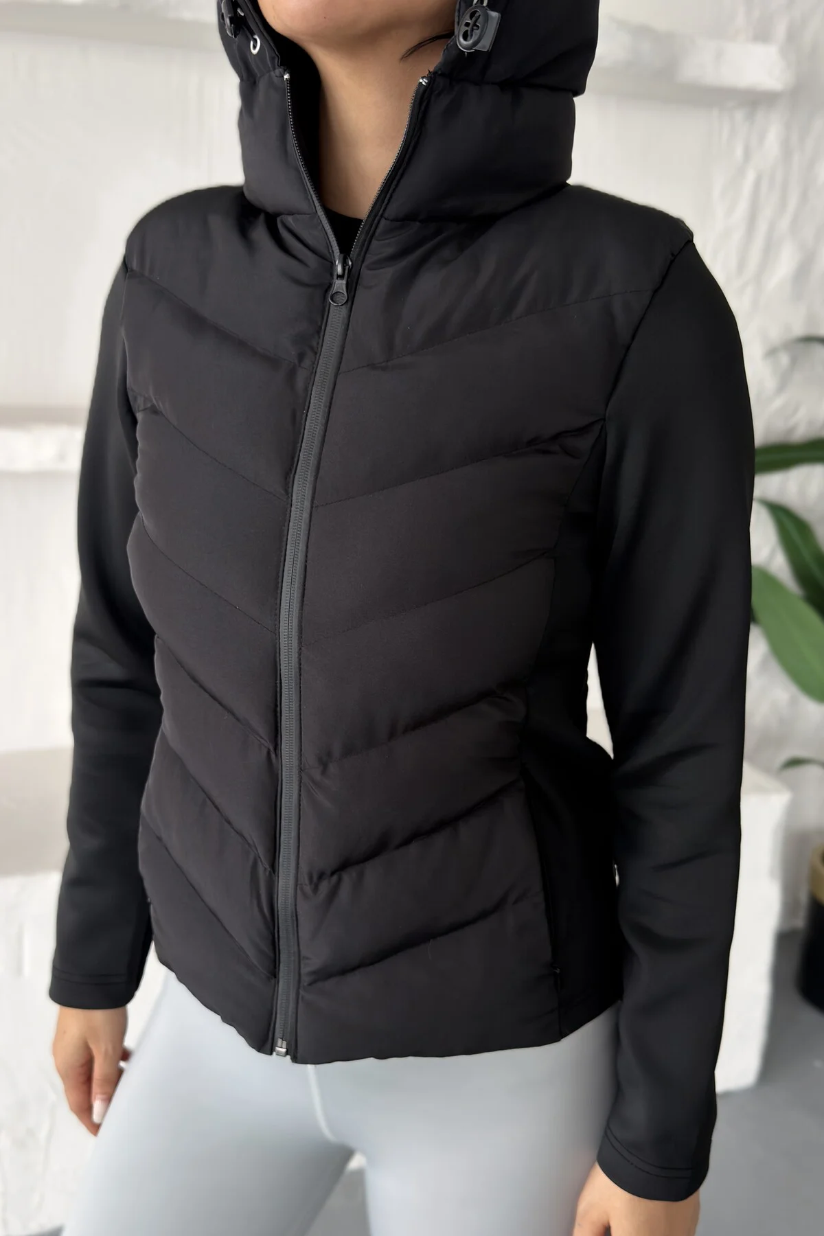 Kadın Kapüşonlu Range Rover Mom Şişme Slim Fit Ceket Fiyatı, Yorumları ve Özellikleri