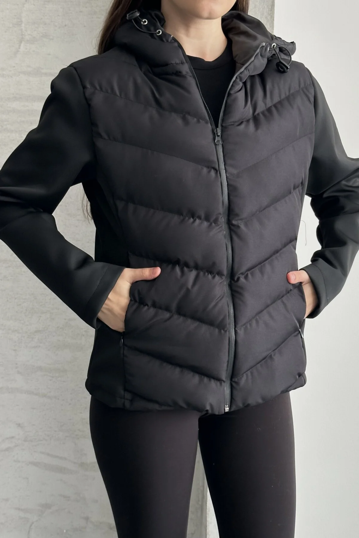 Kadın Kapüşonlu Şişme Mont - Kışlık Slim Fit Rüzgar Geçirmez Ferm