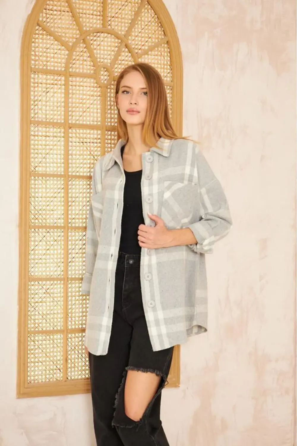 Kadın Kaşe Ekose Desenli Rahat Kalıp Uzun Cepli Spor Oduncu Gömle