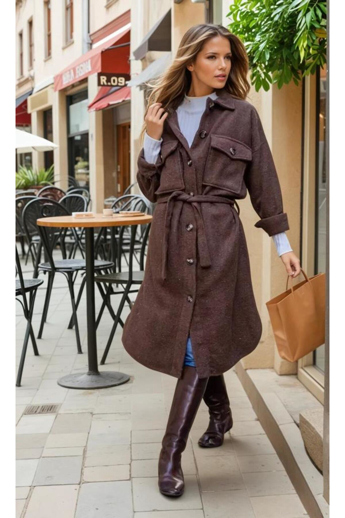 Pasaklı Giyim Kadın Kaşe Kemerli Çift Cep Düğmeli Uzun Oversize Oduncu Gömlek T