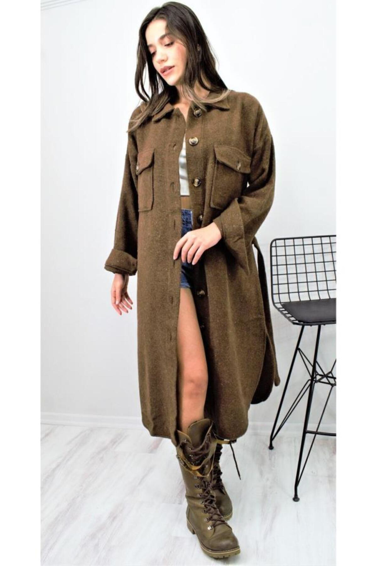 Pasaklı Giyim Kadın Kaşe Kemerli Çift Cep Düğmeli Uzun Oversize Oduncu Gömlek T