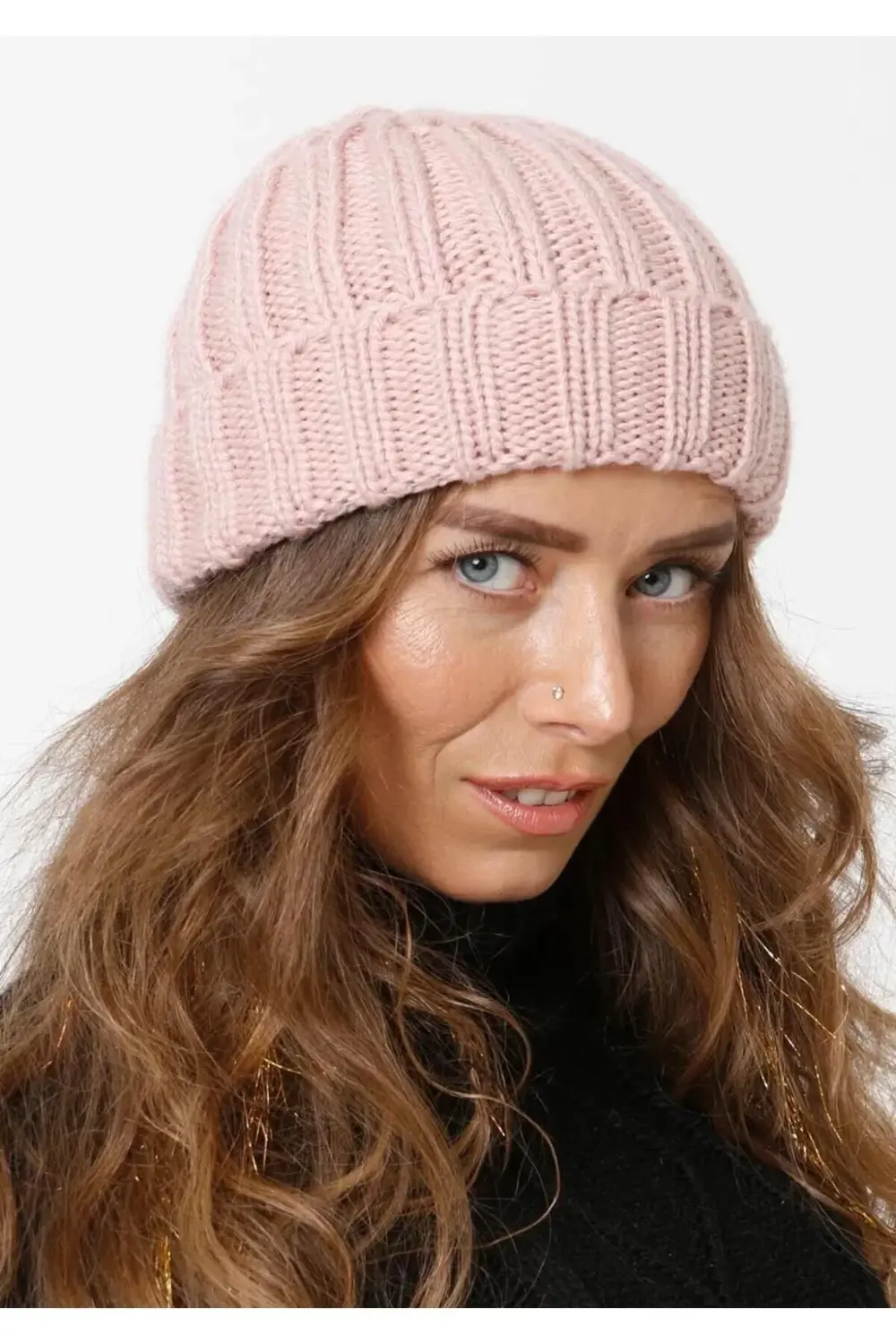 Kadın Katlamalı Örgü Bere