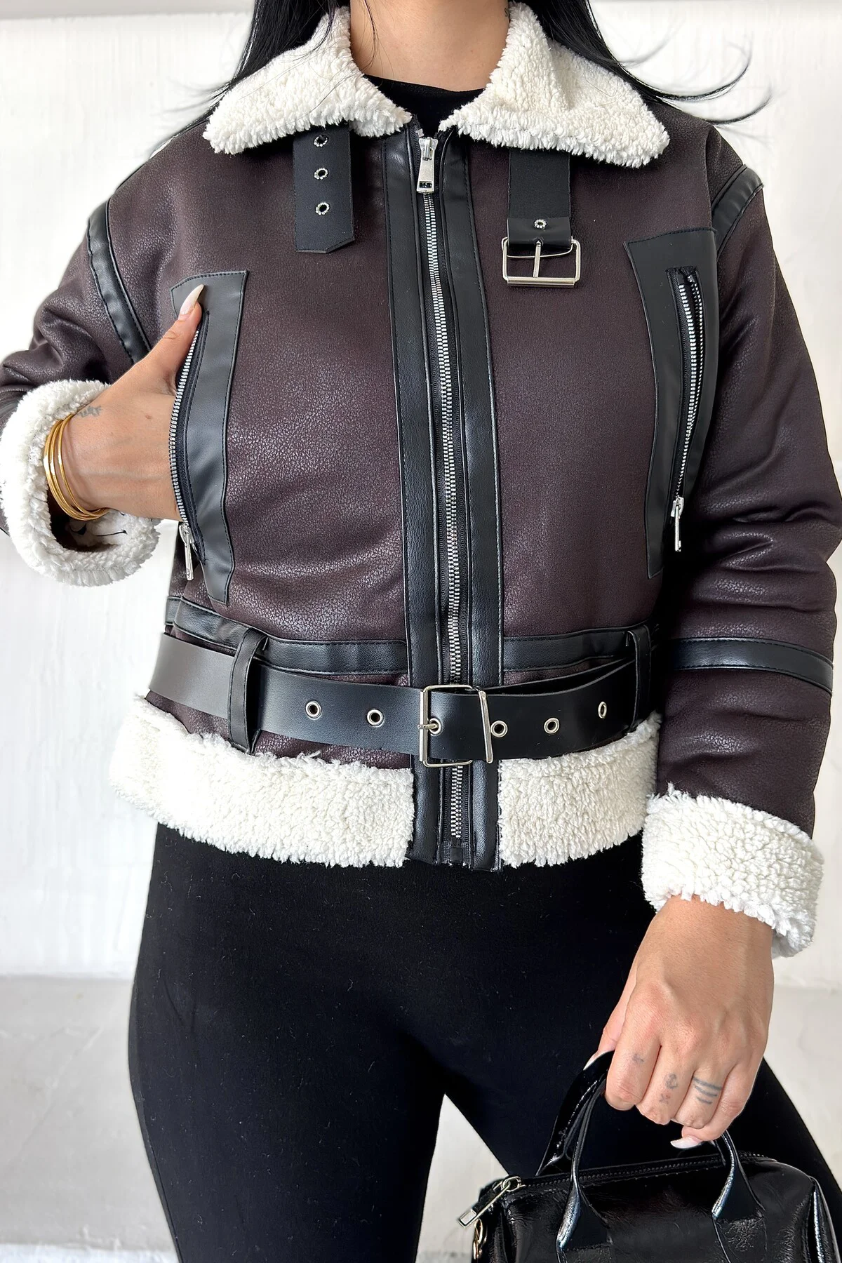 Kadın Kemerli İçi Peluş Lamine Deri Mont Kürk Detaylı Biker Ceket Fiyatı, Yorumları ve Özellikleri