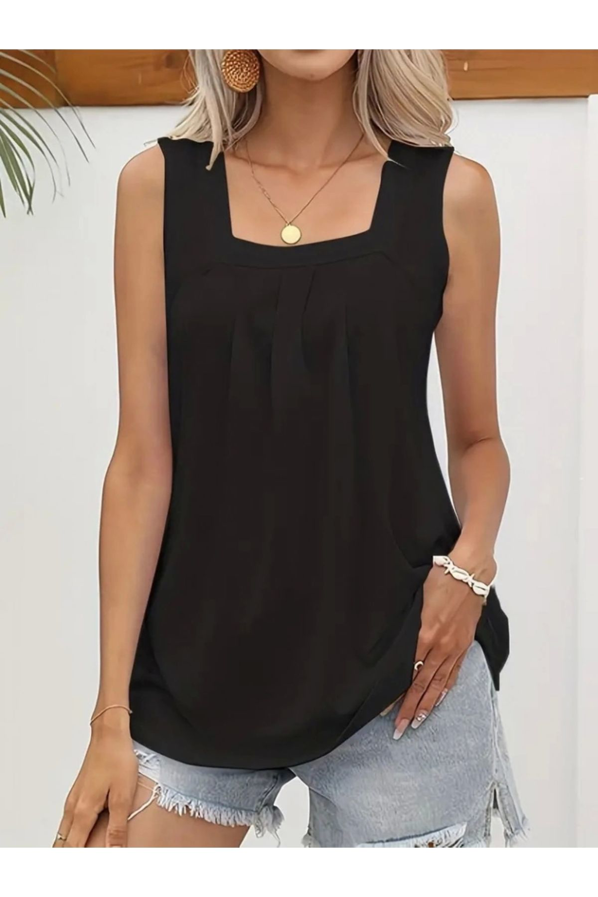 Kadın Kısa Kollu Geometrik Yaka Salaş Viskon Bluz