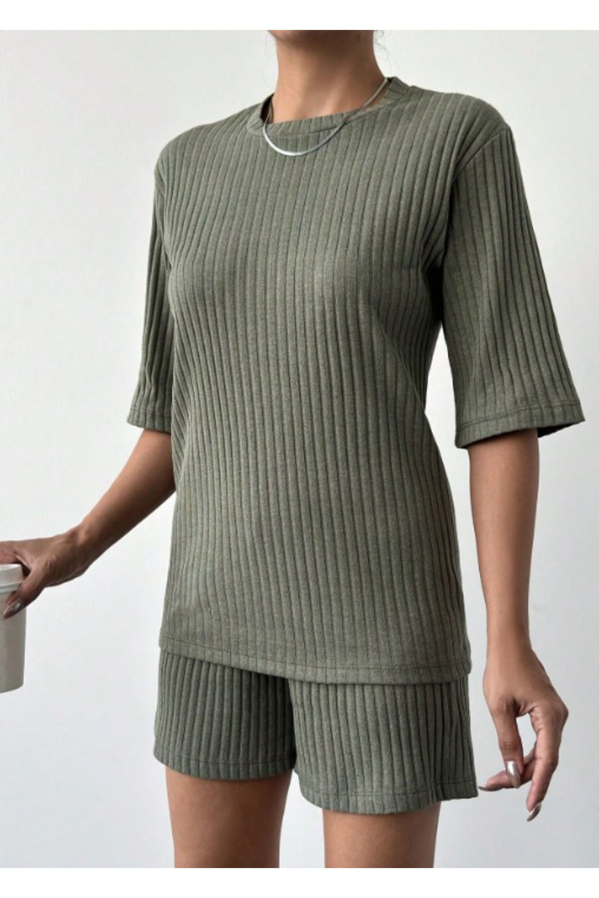 Kadın Kısa Kollu Bisiklet Yaka Kaşkorse Bluz şort Ikili Takım