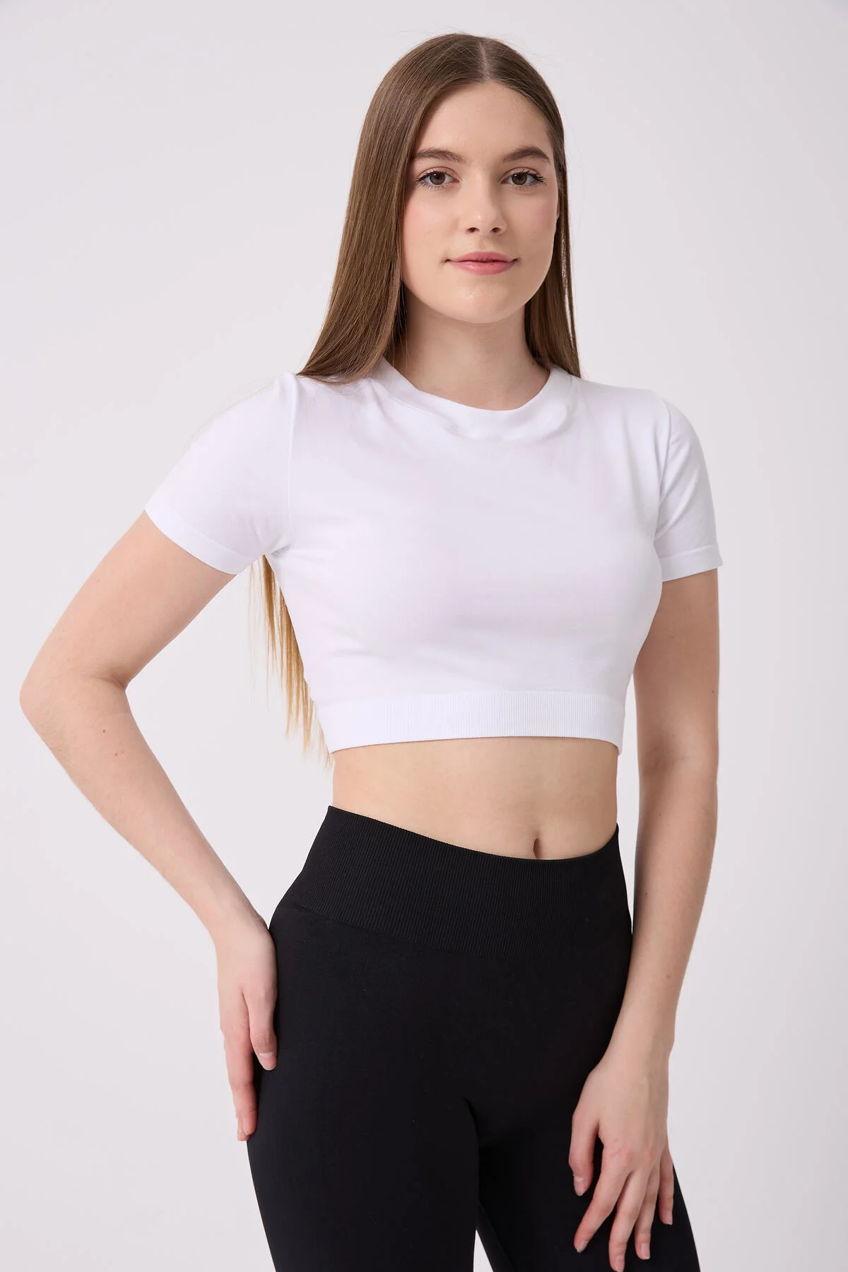 Kadın Kısa Kollu Esnek Basic Crop T-Shirt