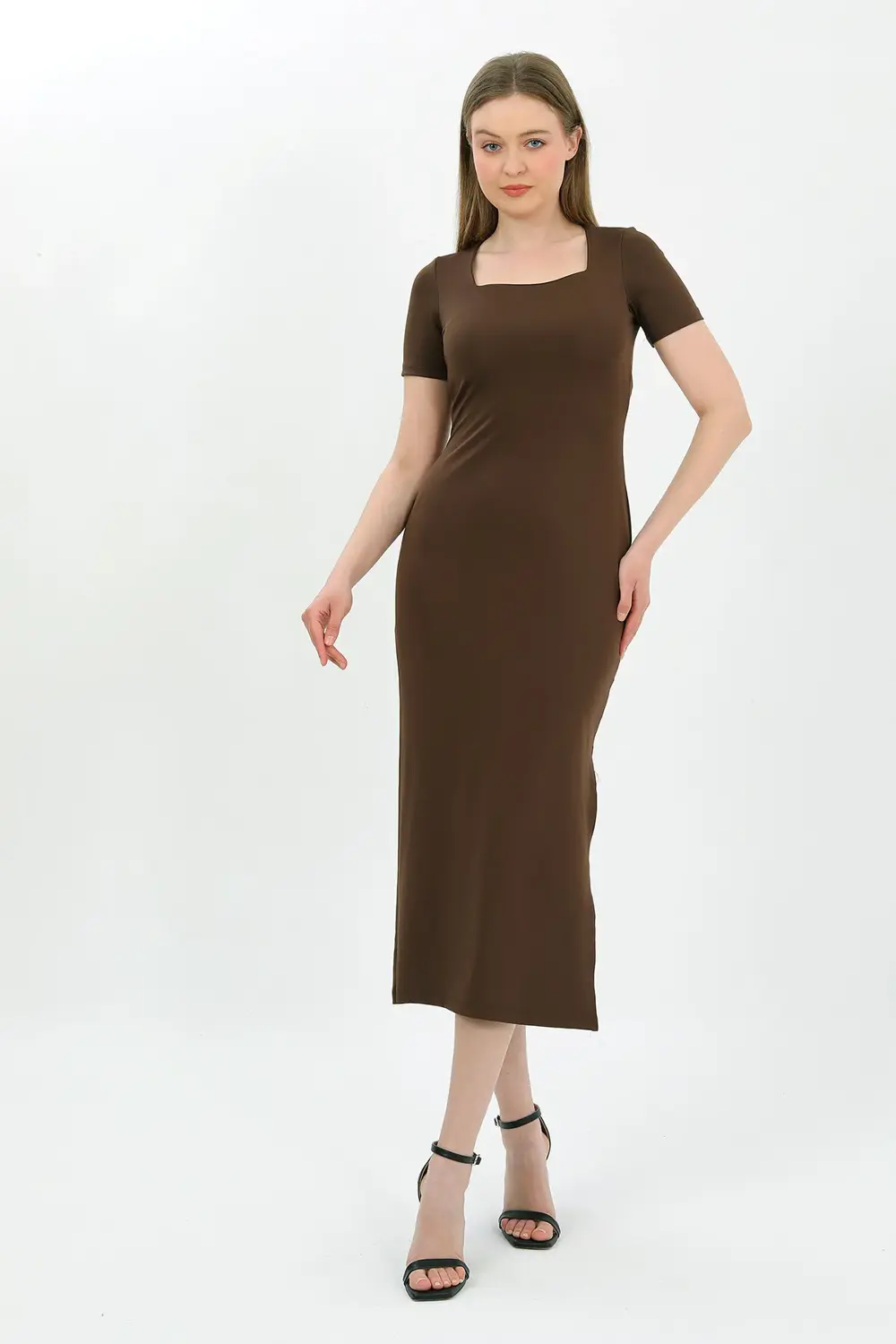 Kadın Kısa Kollu Kare Yaka Elbise