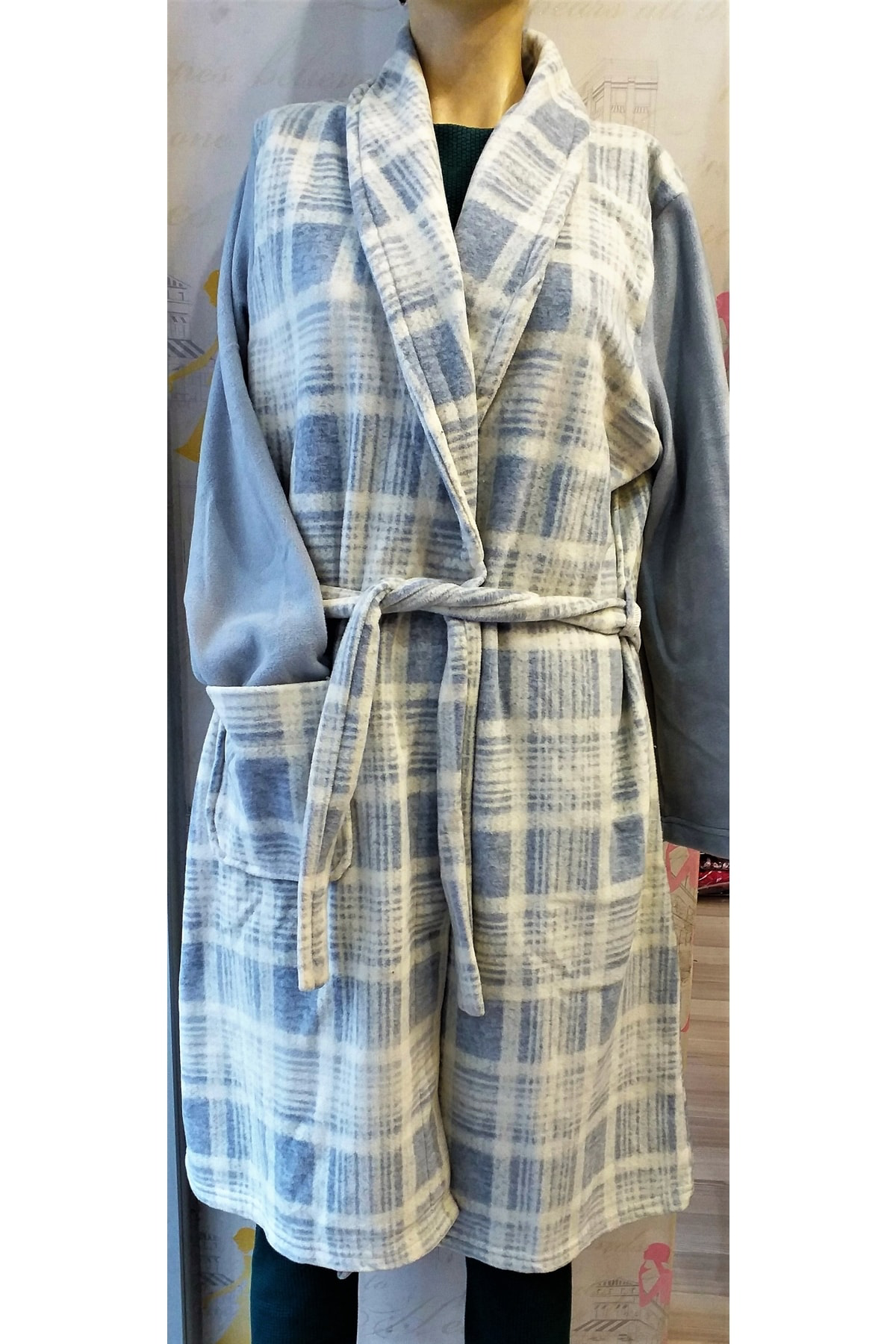 Dika Kadın Kısa Polar Sabahlık Desenli