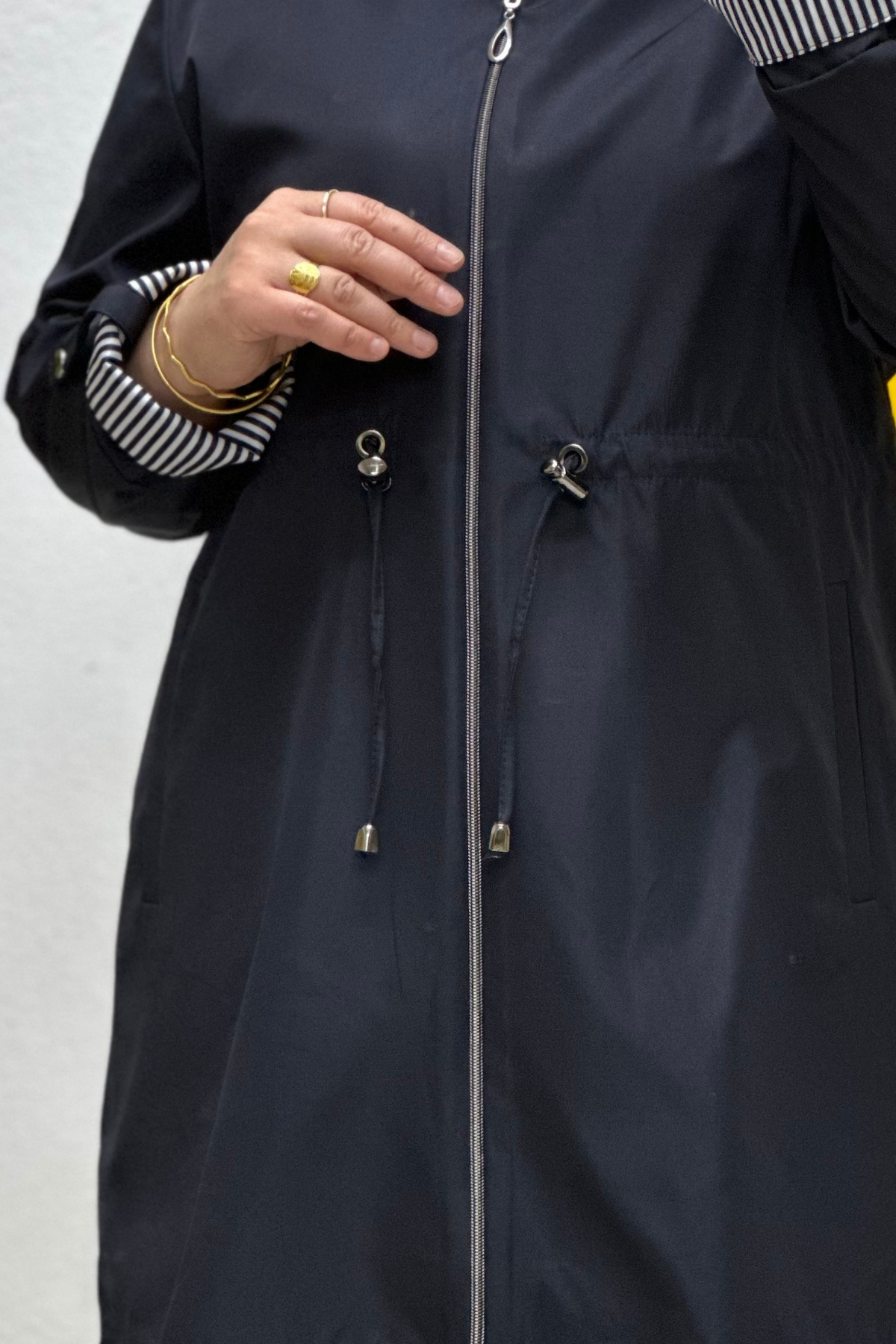 Elmas Tesettür Kadın Tesettür Giyim Büyük Beden Mevsimlik Kısa Trençkot