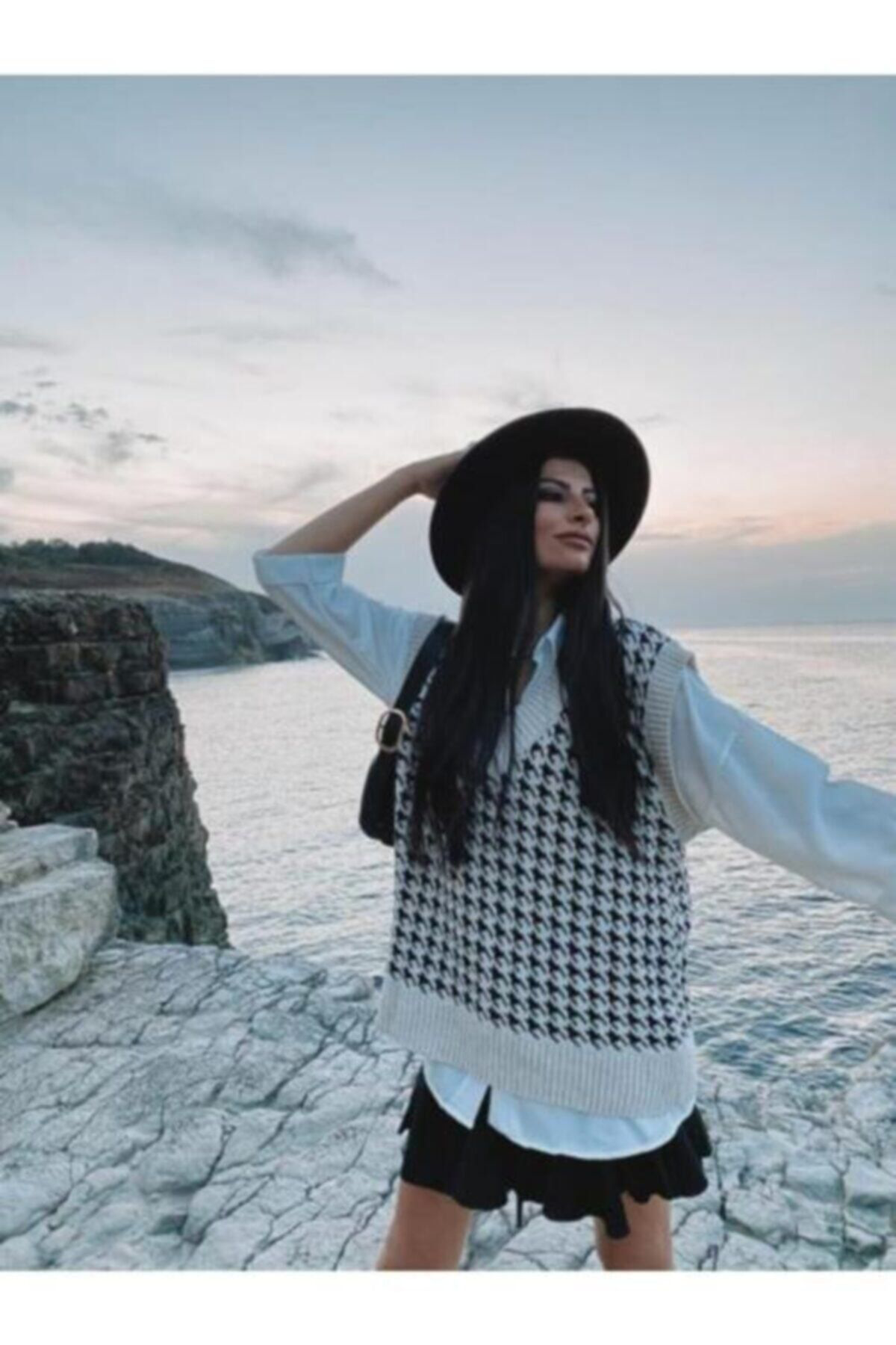 Purpuravioleta Kadın Krem Kazayağı Süveter