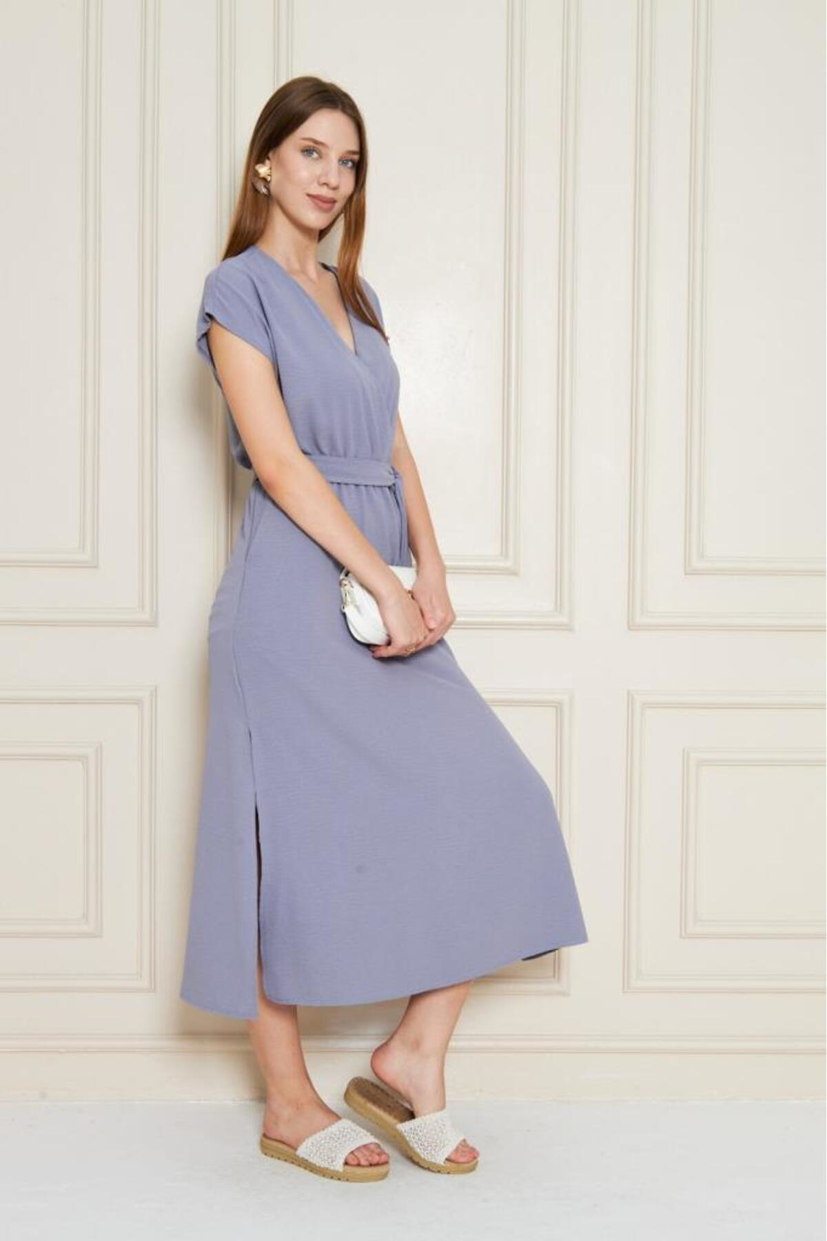 Pasaklı Giyim Kadın Kruvaze Yaka Cepli Derin Yırtmaçlı Beli Lastikli Aerobin Gü