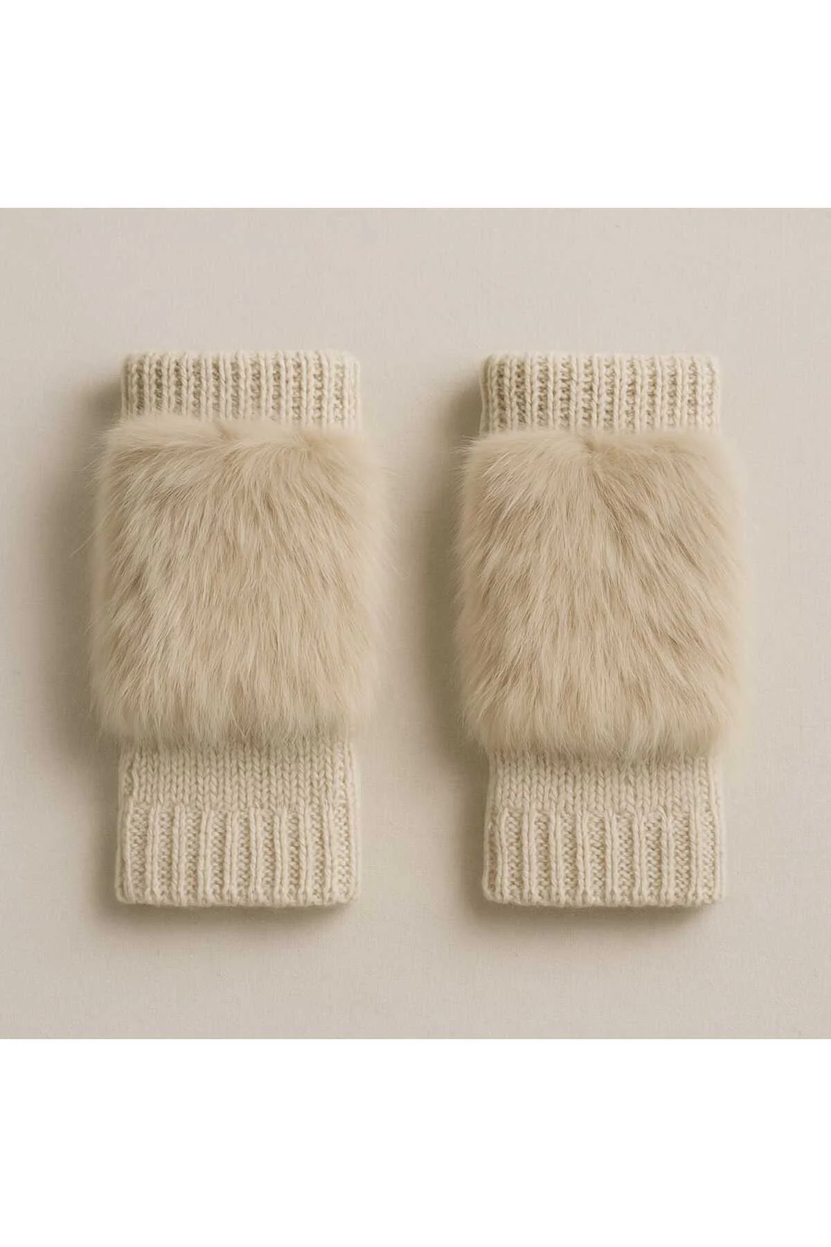 Kadın Kürk Detaylı Kesik Parmaksız Yumuşak Dokulu Kışlık Model Faux Soft Peluş Eldiven Ekru Bej