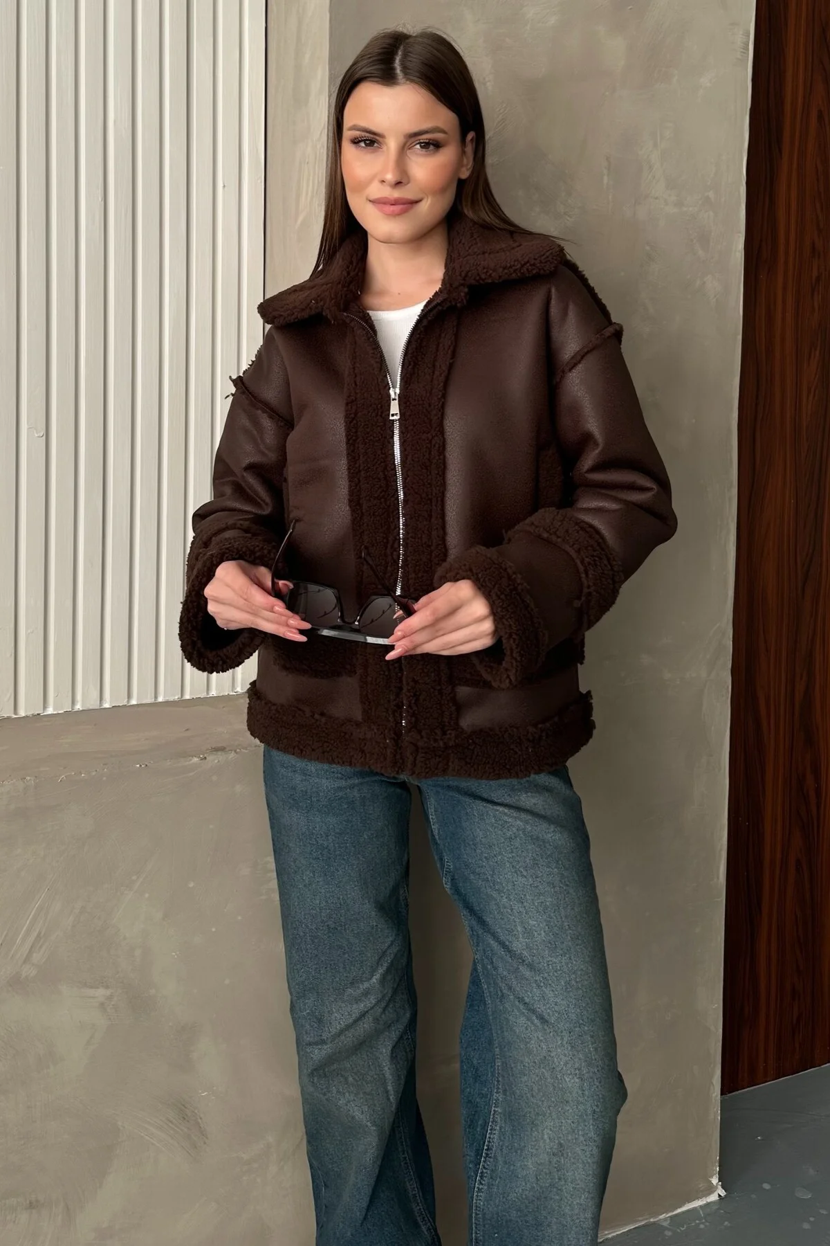 Kadın Kürklü Deri Mont - Oversize Suni Deri Kaban - Shearling İçi