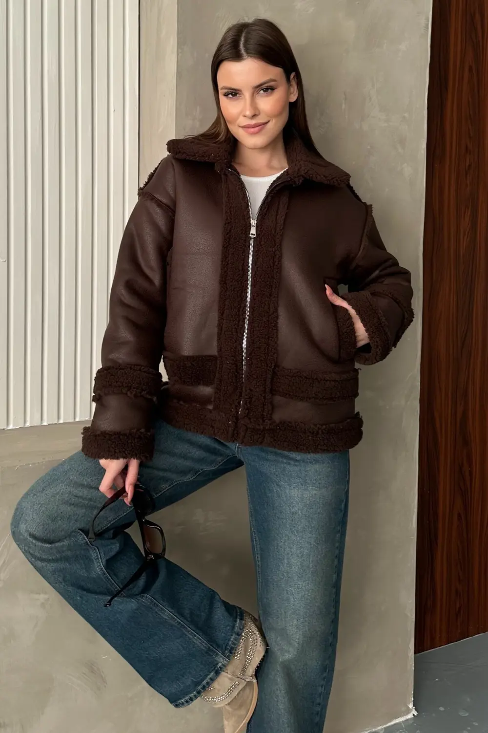 Kadın Kürklü Deri Mont - Oversize Suni Deri Kaban - Shearling İçi