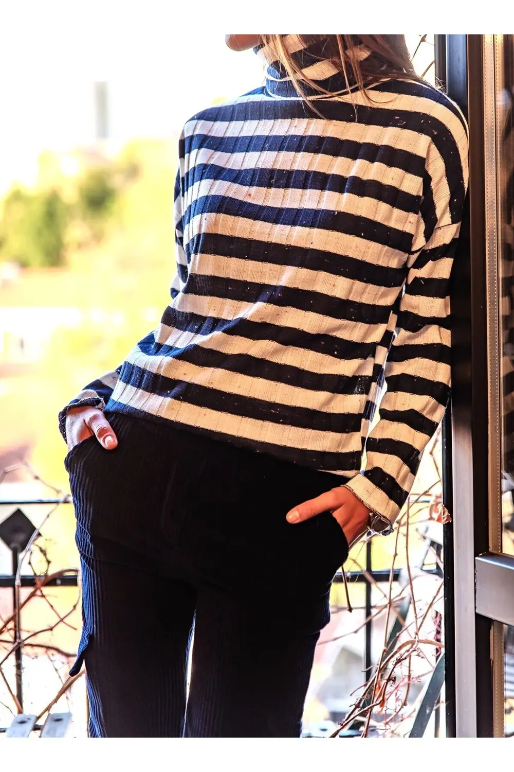 Kadın Lacivert Ekru Çizgili Uzun Kol Fitilli Kırçıllı İnce Triko